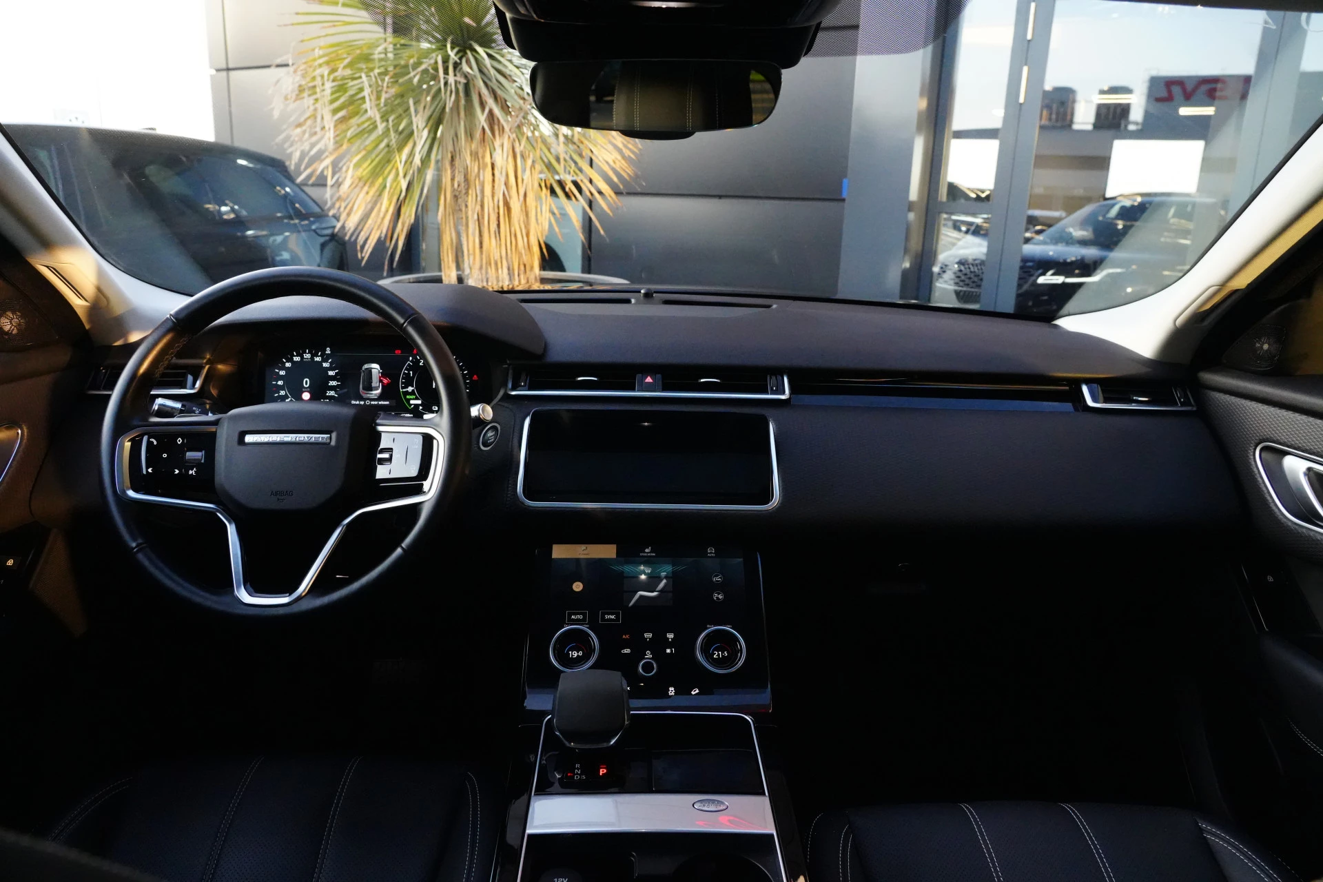 Hoofdafbeelding Land Rover Range Rover Velar