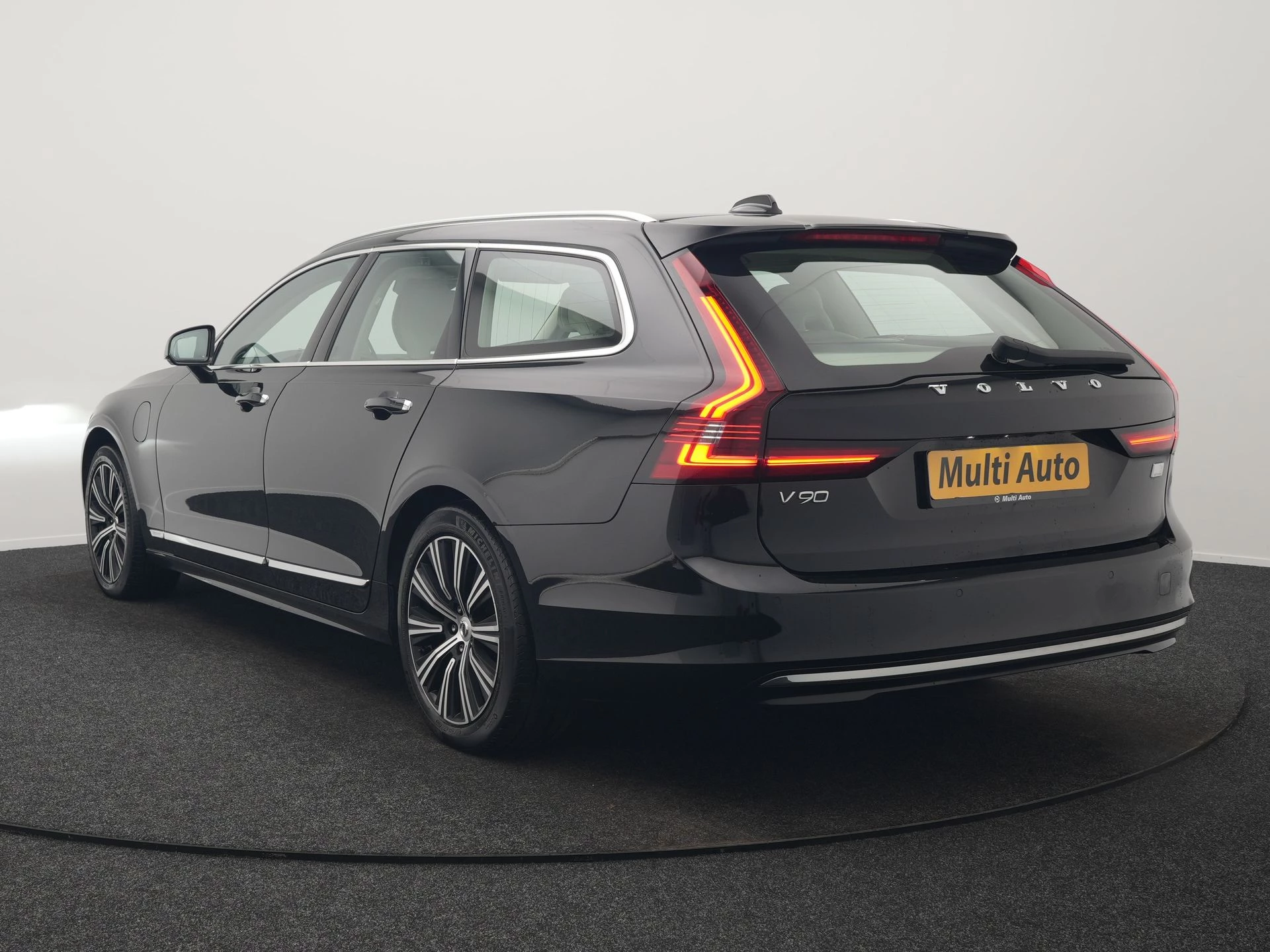 Hoofdafbeelding Volvo V90