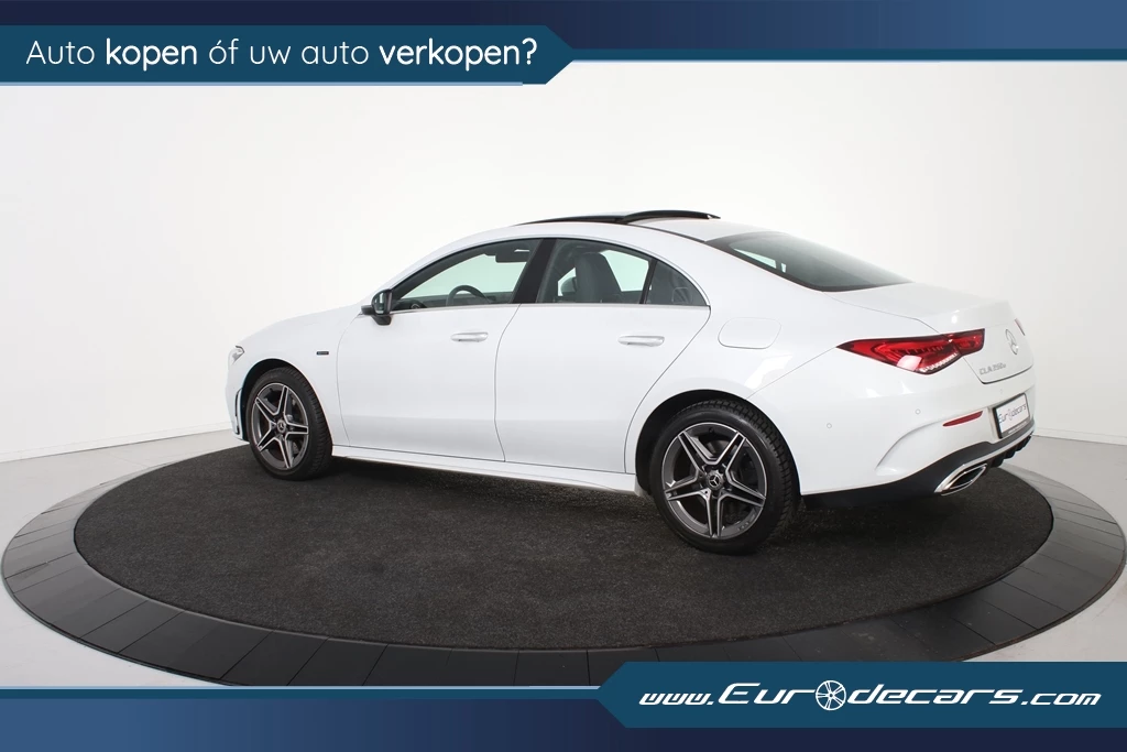 Hoofdafbeelding Mercedes-Benz CLA