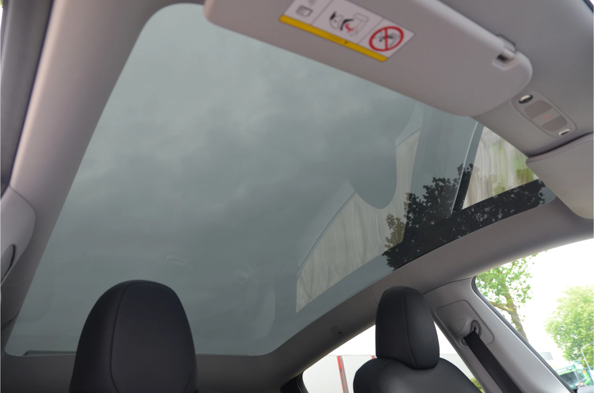 Hoofdafbeelding Tesla Model Y