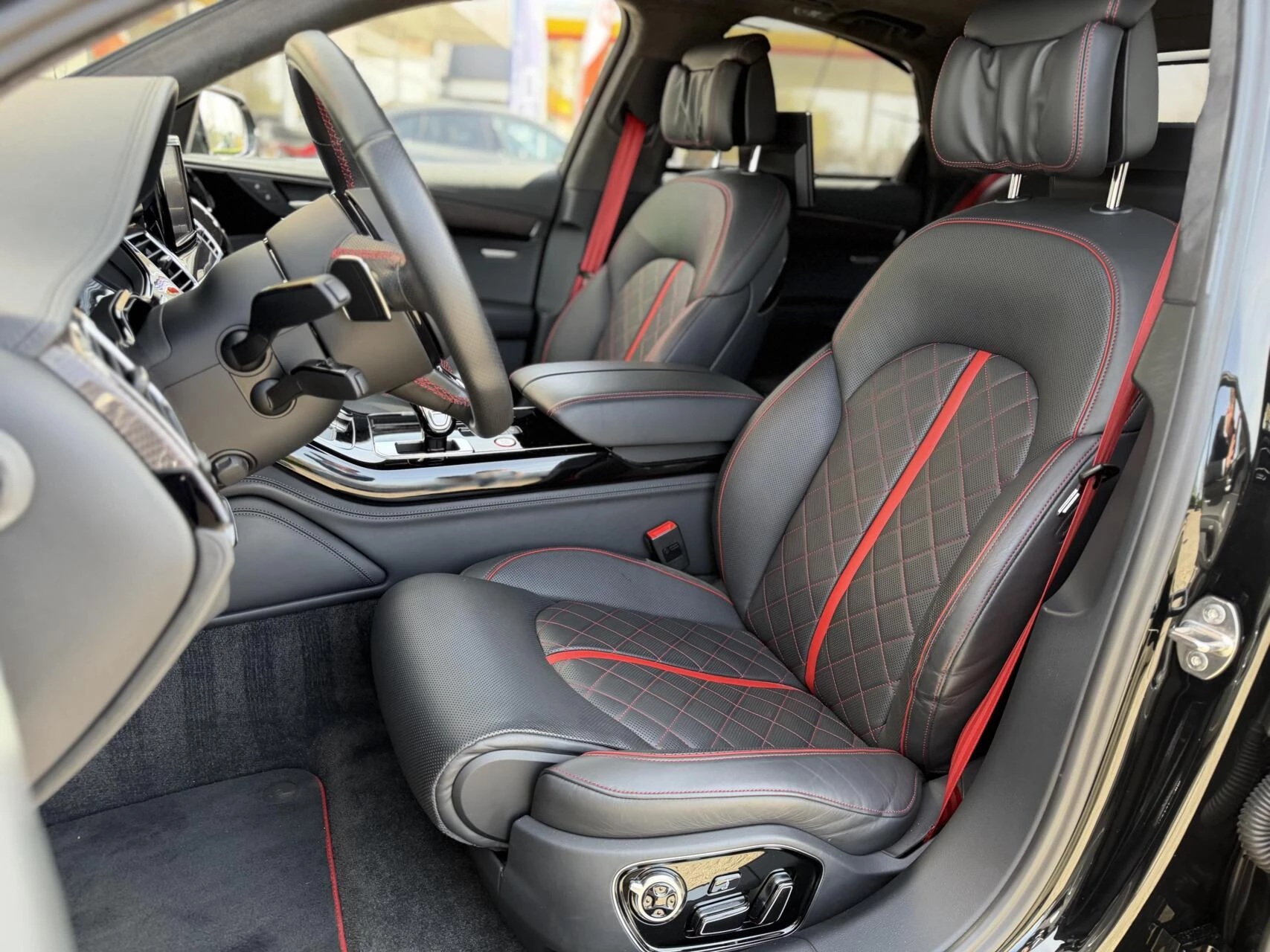 Hoofdafbeelding Audi S8