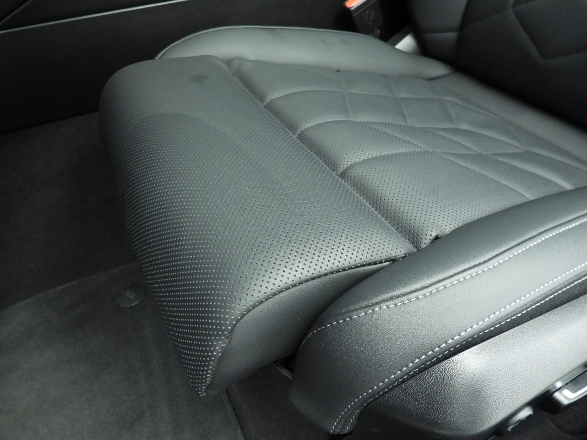 Hoofdafbeelding BMW i5