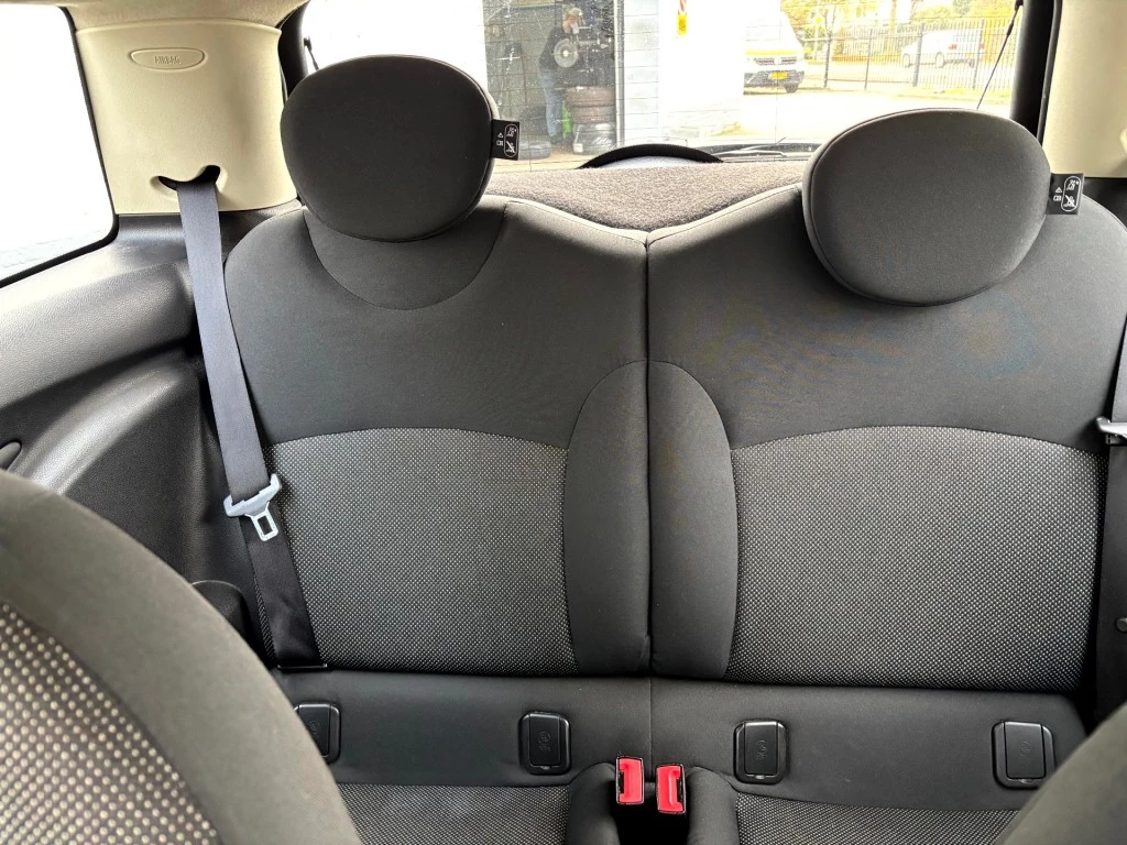 Hoofdafbeelding MINI One