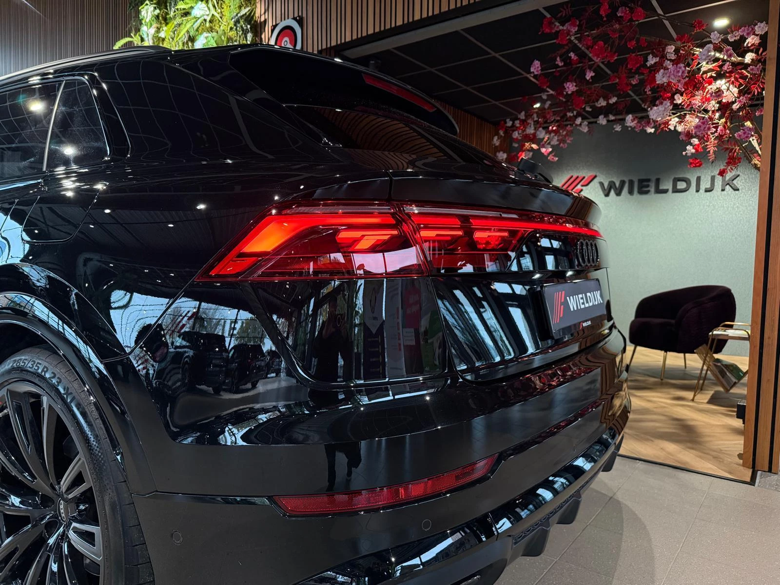 Hoofdafbeelding Audi Q8