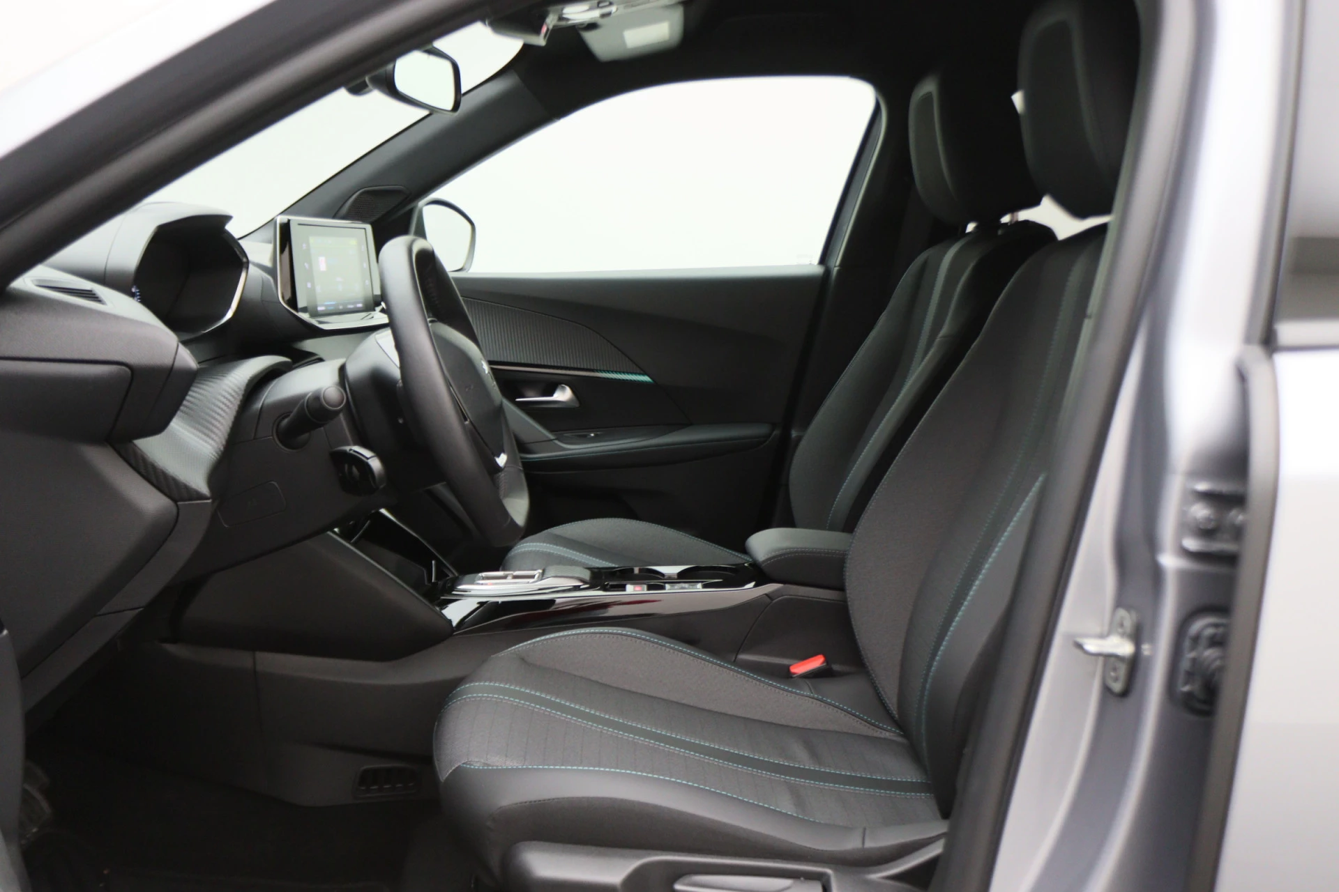 Hoofdafbeelding Peugeot e-2008