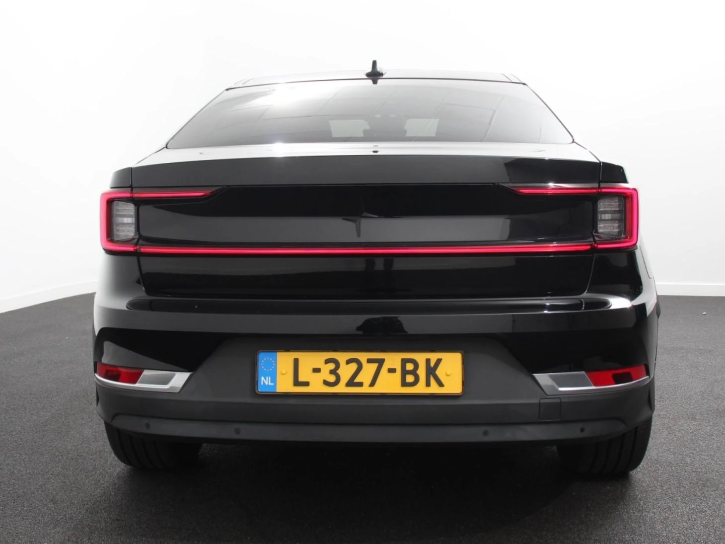 Hoofdafbeelding Polestar 2