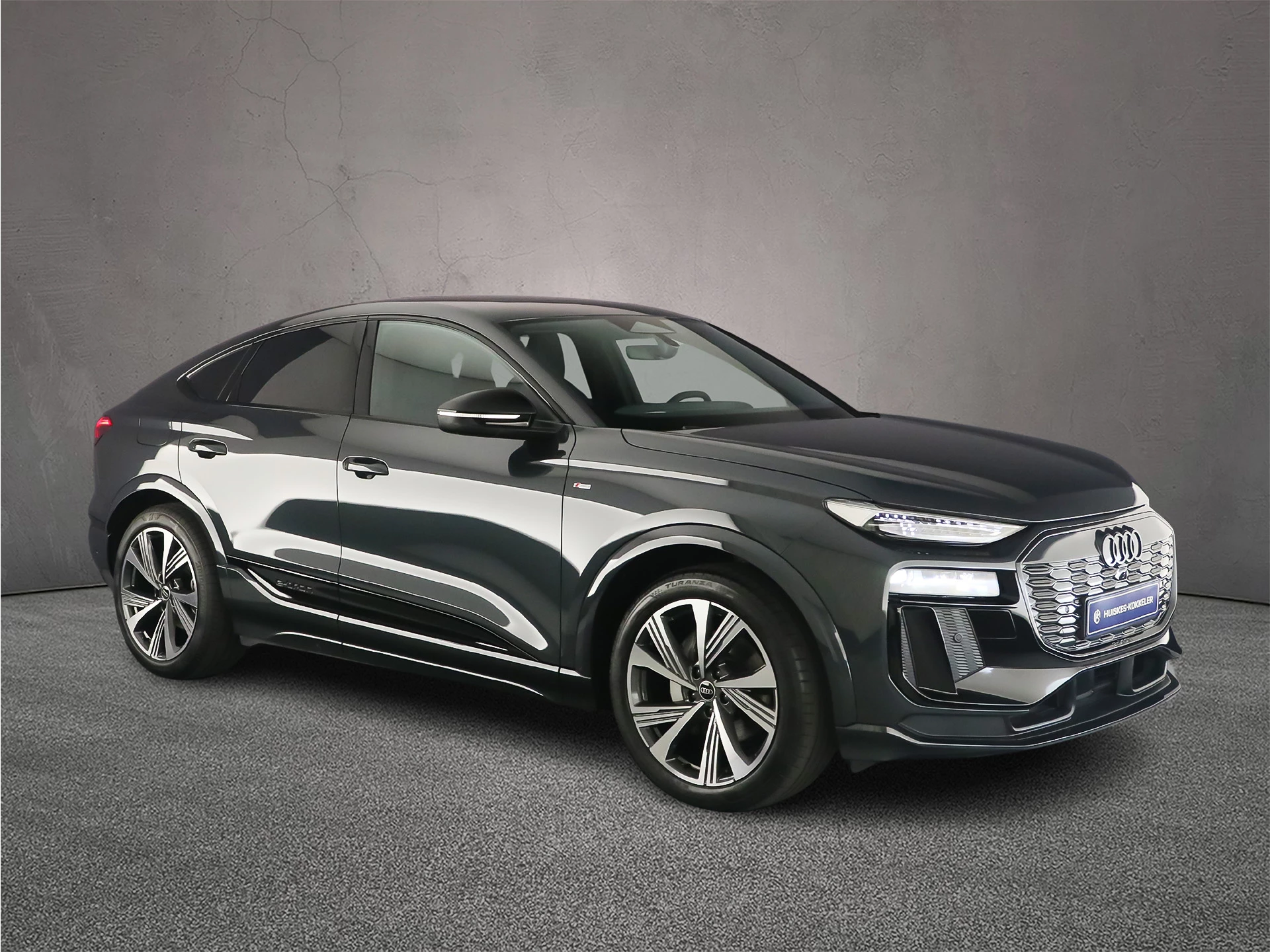 Hoofdafbeelding Audi Q6 e-tron