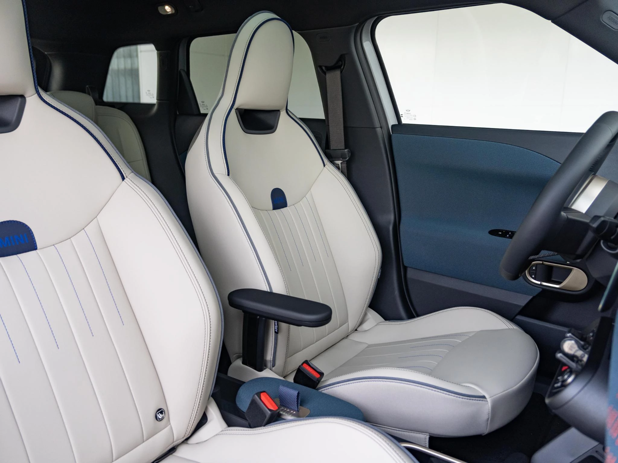 Hoofdafbeelding MINI Aceman