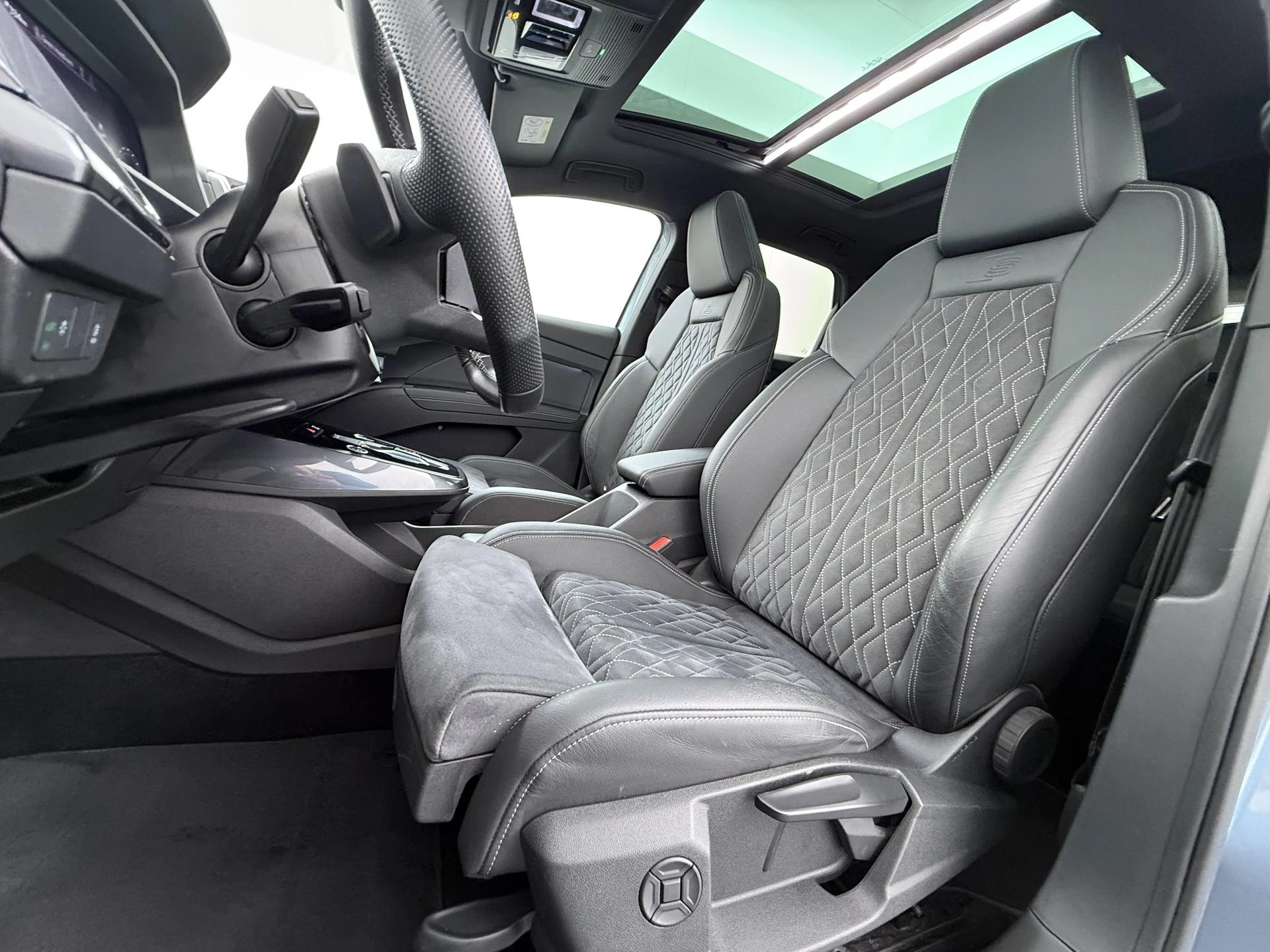 Hoofdafbeelding Audi Q4 e-tron