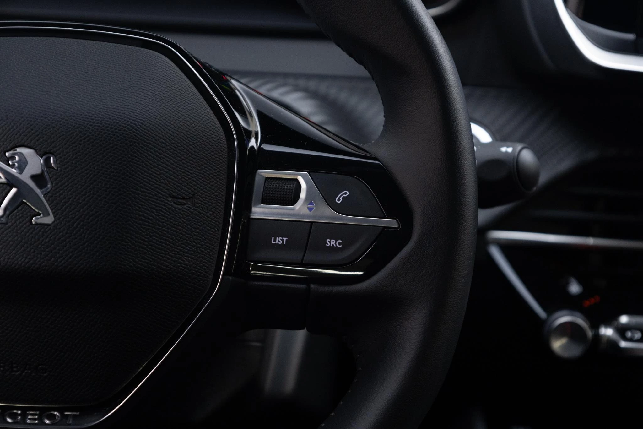 Hoofdafbeelding Peugeot e-208