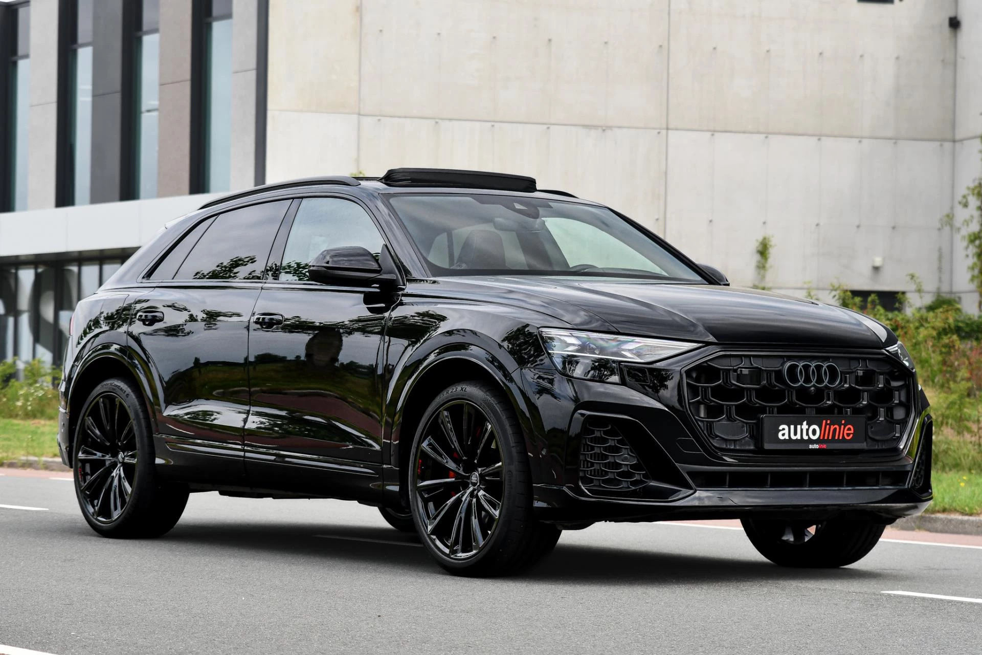 Hoofdafbeelding Audi Q8