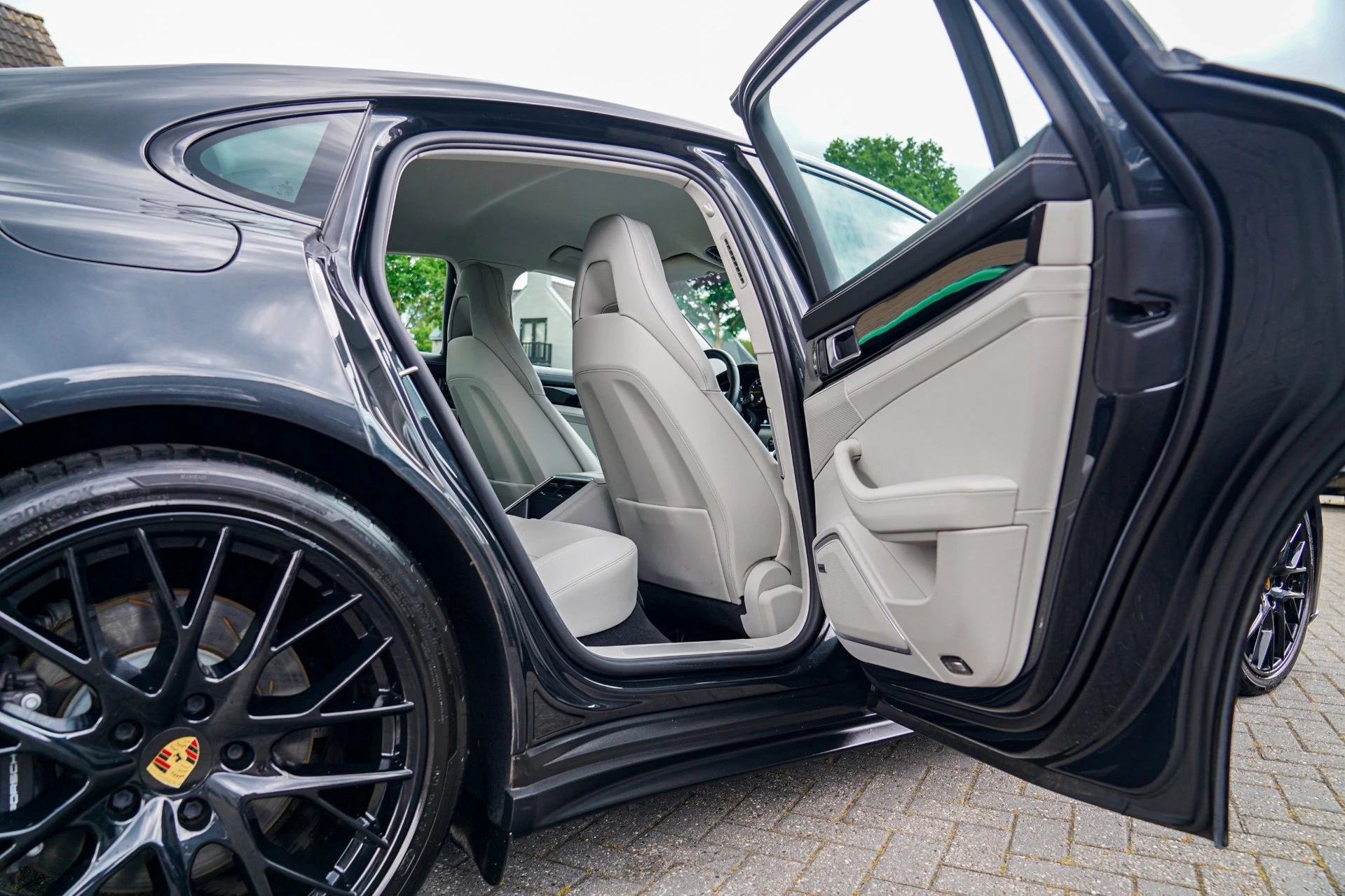 Hoofdafbeelding Porsche Panamera