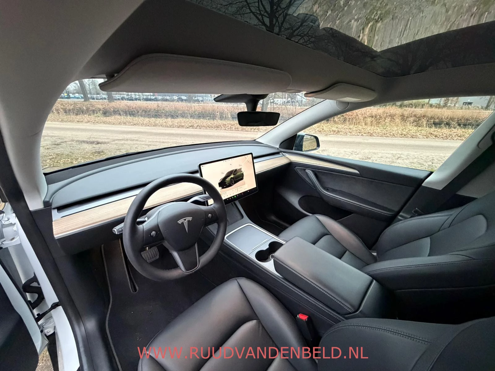 Hoofdafbeelding Tesla Model Y