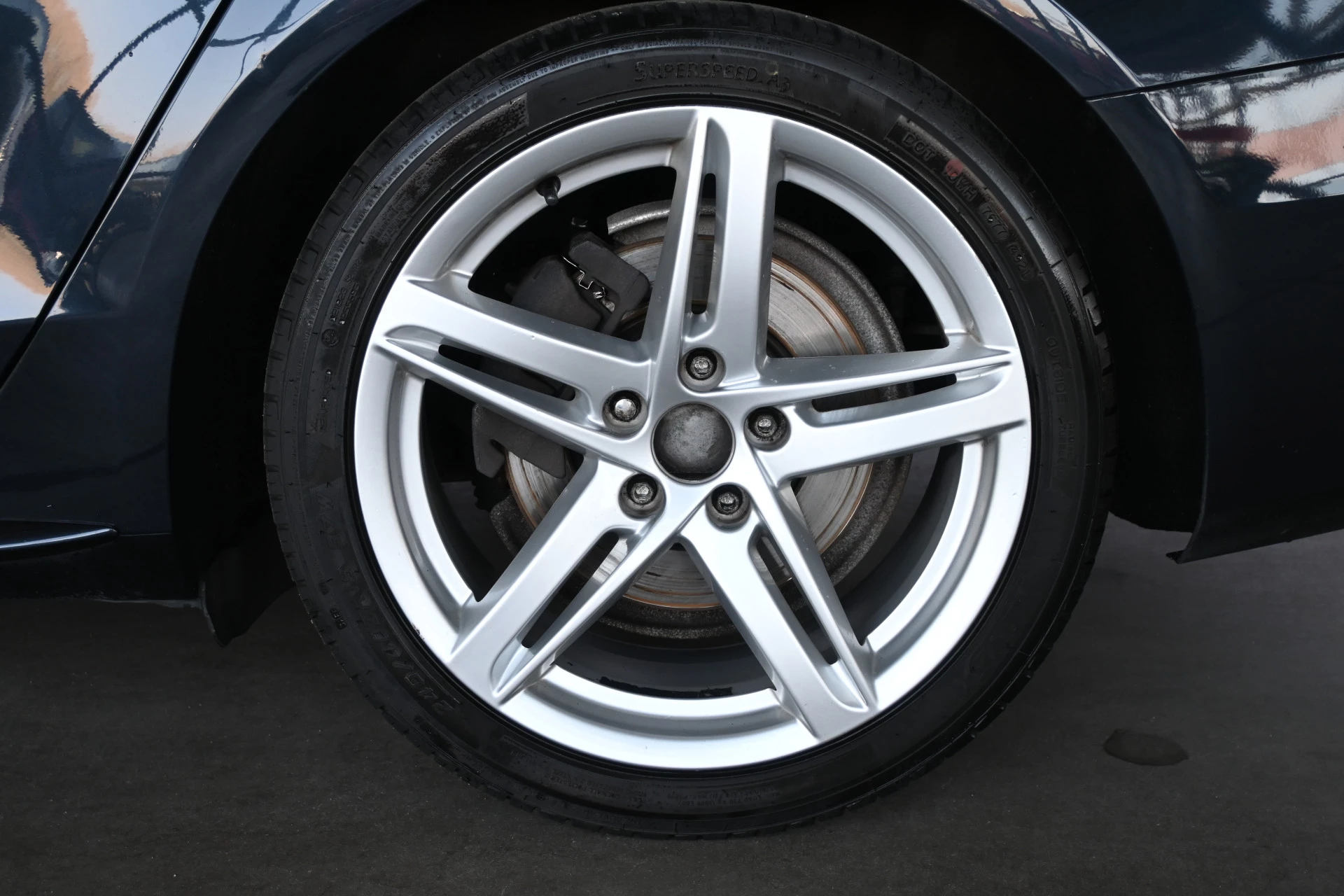 Hoofdafbeelding Audi A4