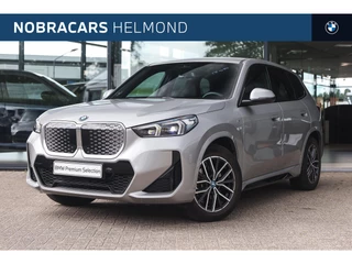 BMW iX1 xDrive30 M Sport / Sportstoelen / Comfort Access / Achteruitrijcamera / Adaptieve LED / Stoelverwarming / Getint glas