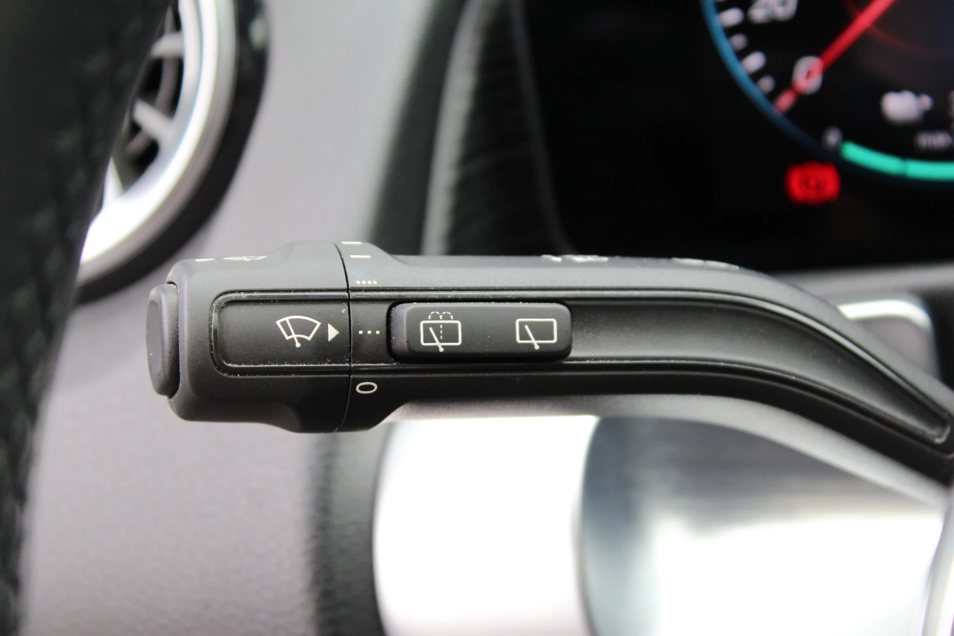 Hoofdafbeelding Mercedes-Benz EQB