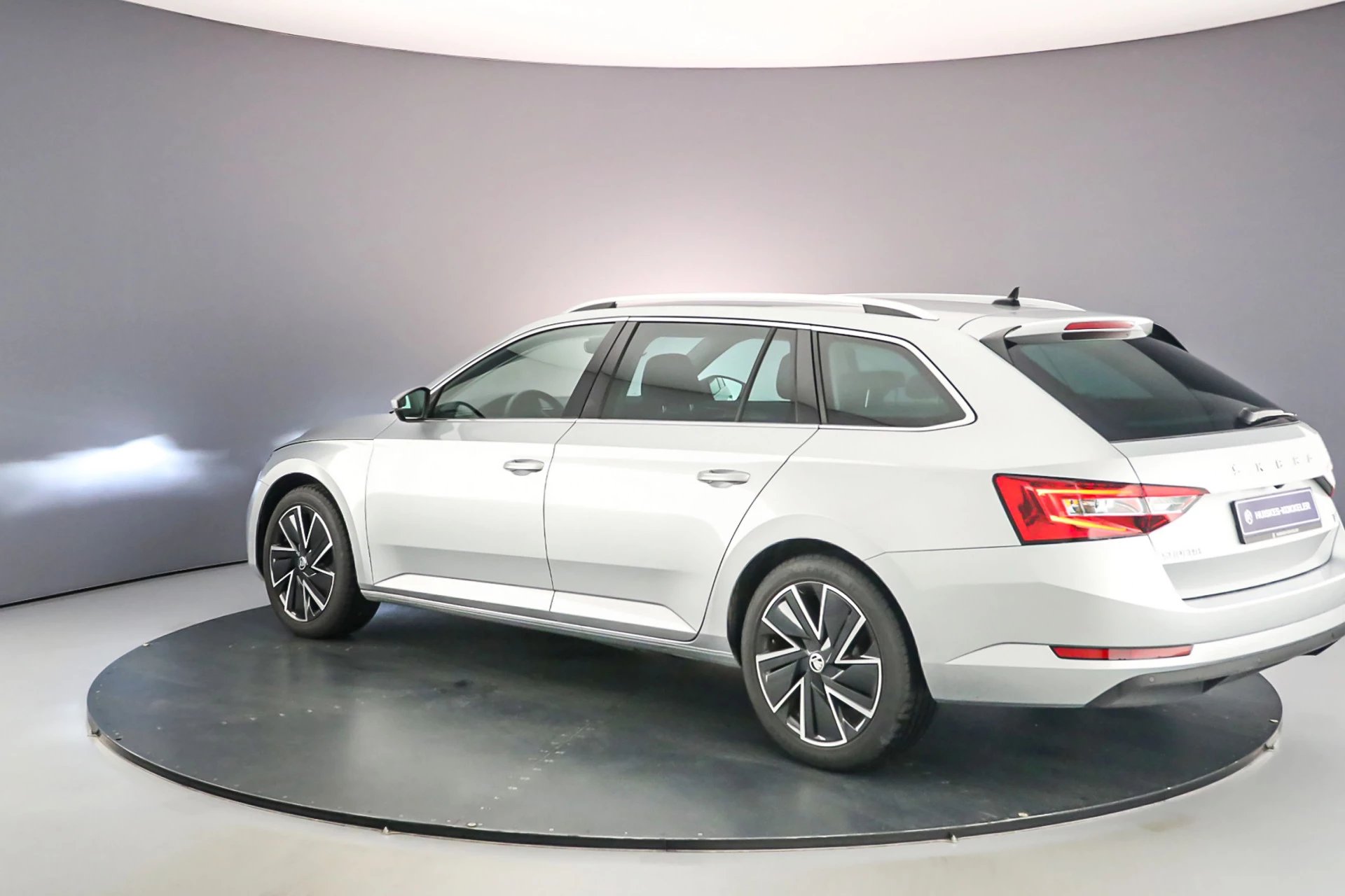 Hoofdafbeelding Škoda Superb