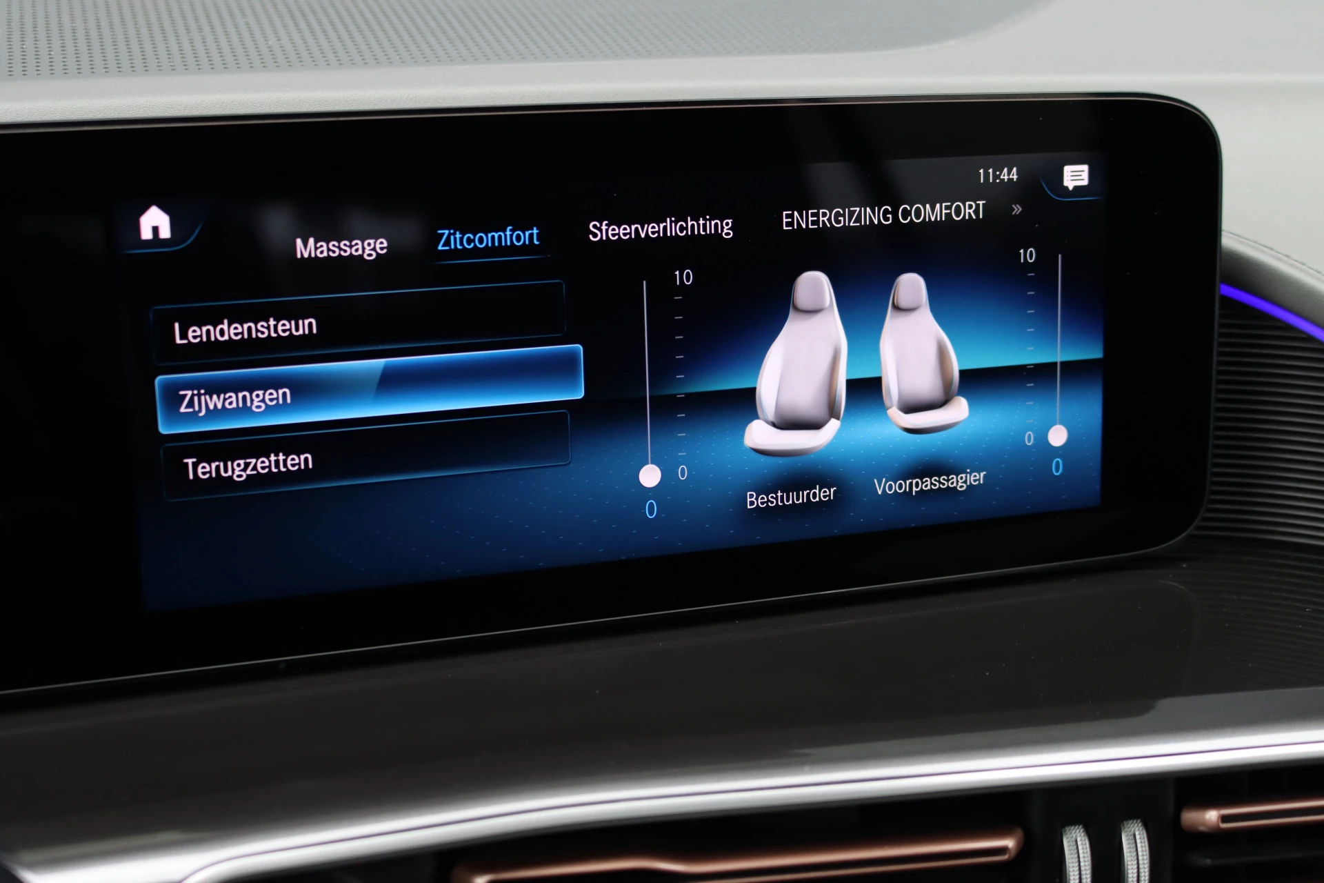Hoofdafbeelding Mercedes-Benz EQC