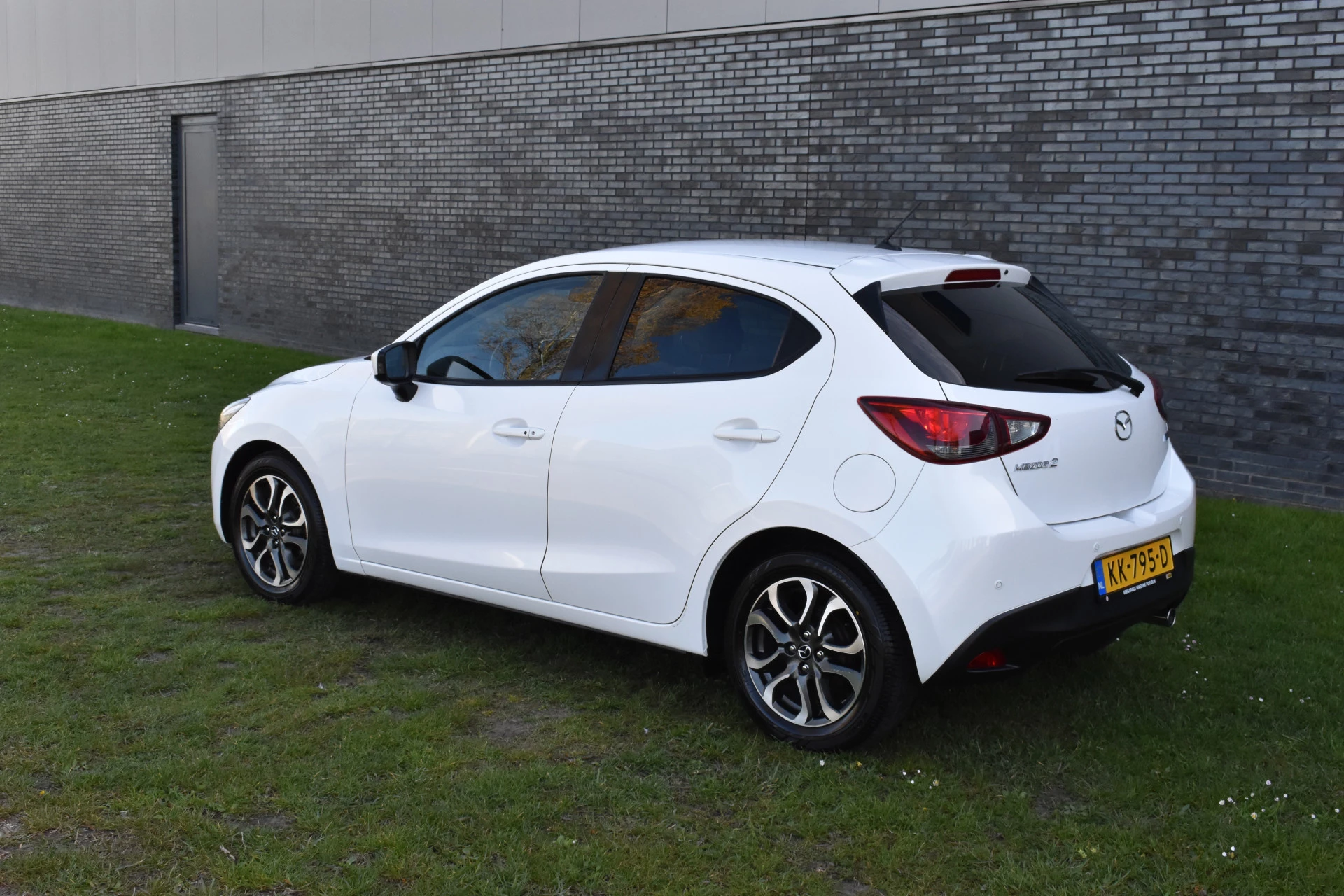 Hoofdafbeelding Mazda 2