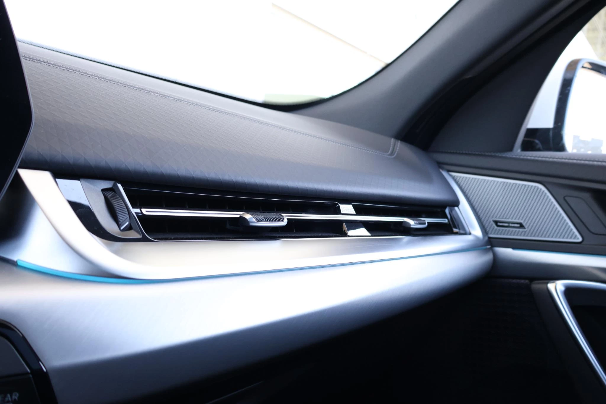 Hoofdafbeelding BMW iX2