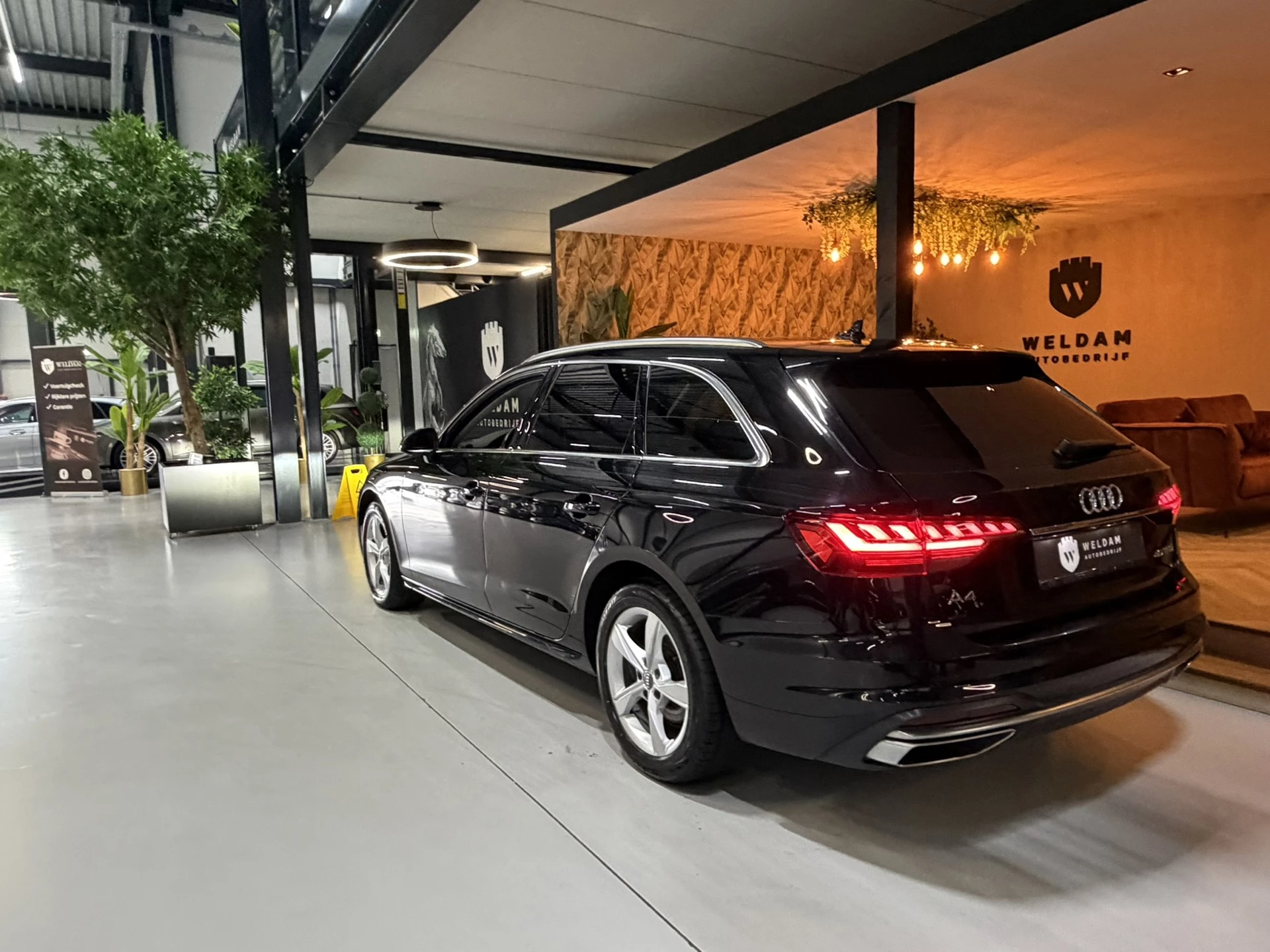 Hoofdafbeelding Audi A4