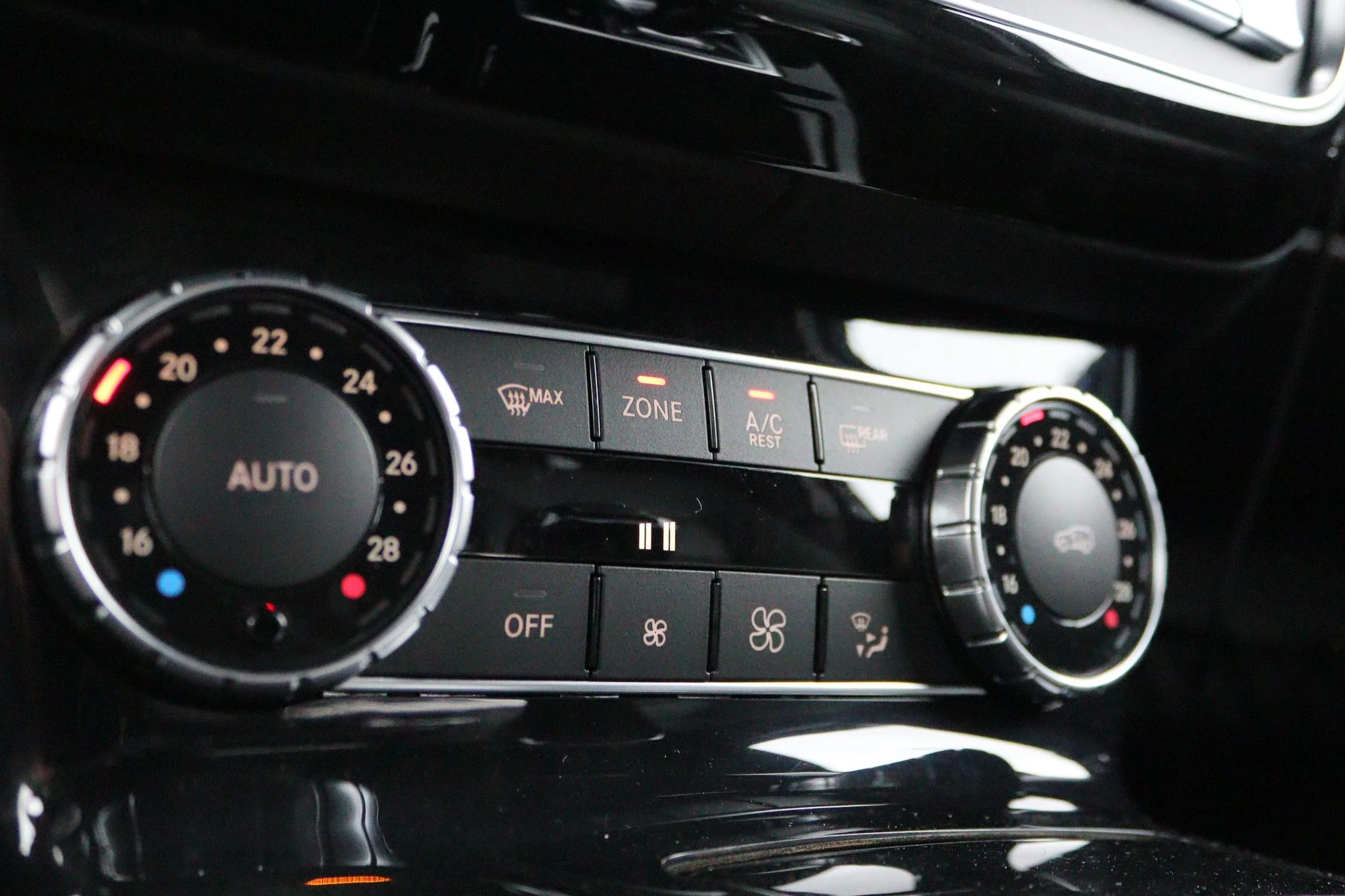 Hoofdafbeelding Mercedes-Benz G-Klasse