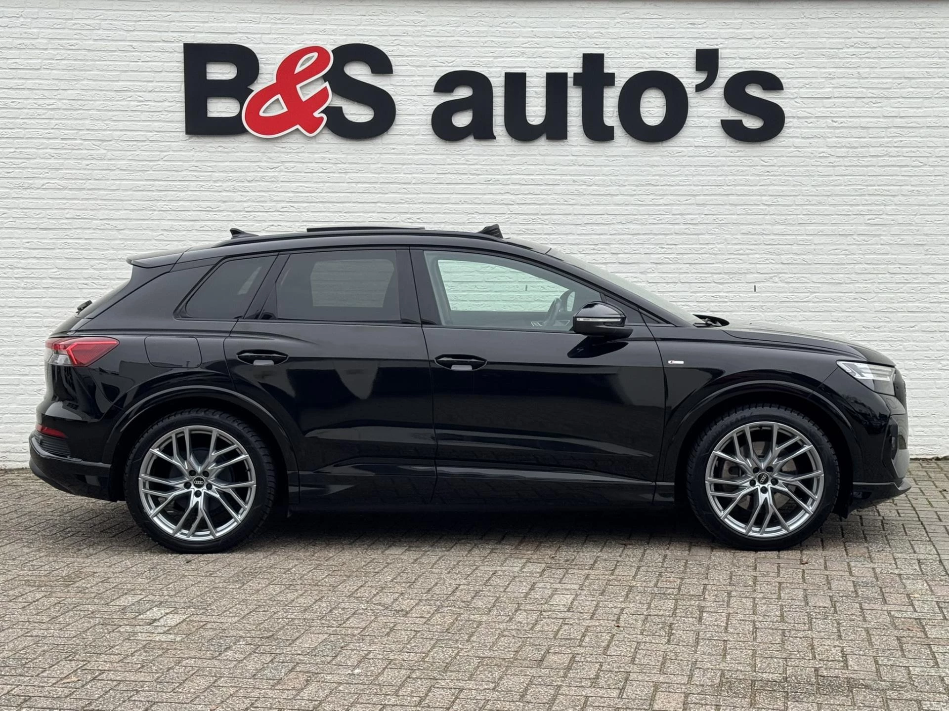 Hoofdafbeelding Audi Q4 e-tron