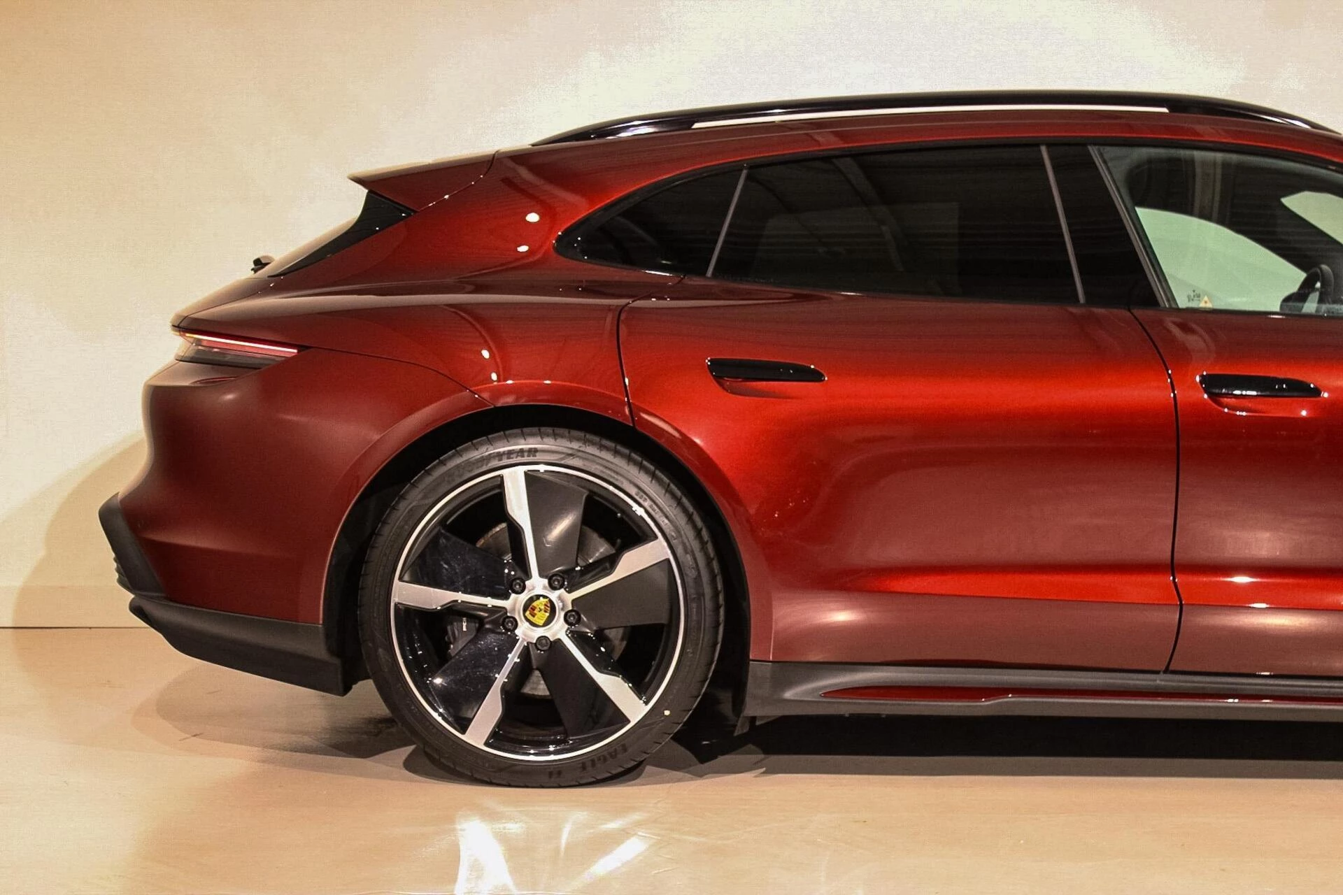 Hoofdafbeelding Porsche Taycan