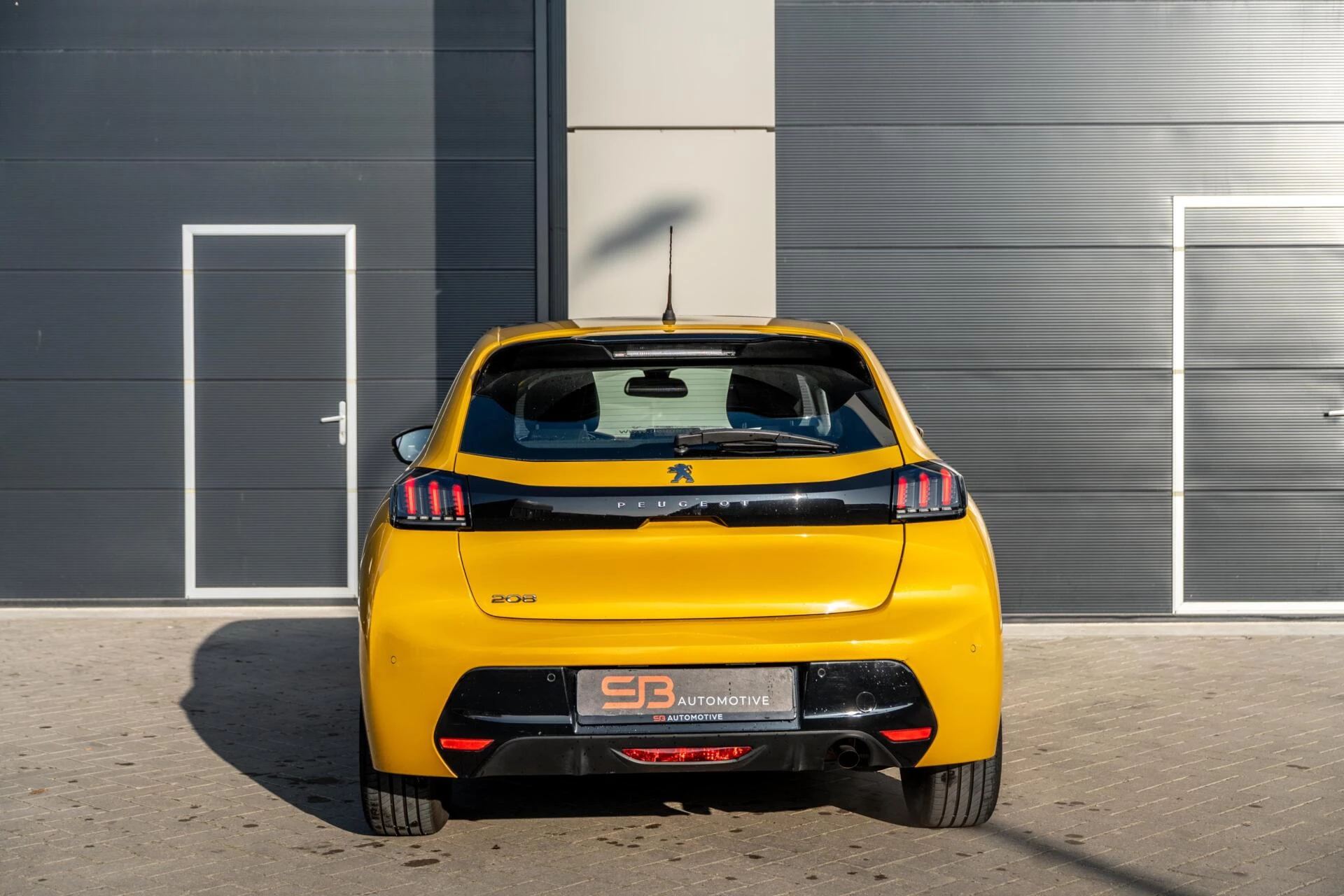 Hoofdafbeelding Peugeot 208