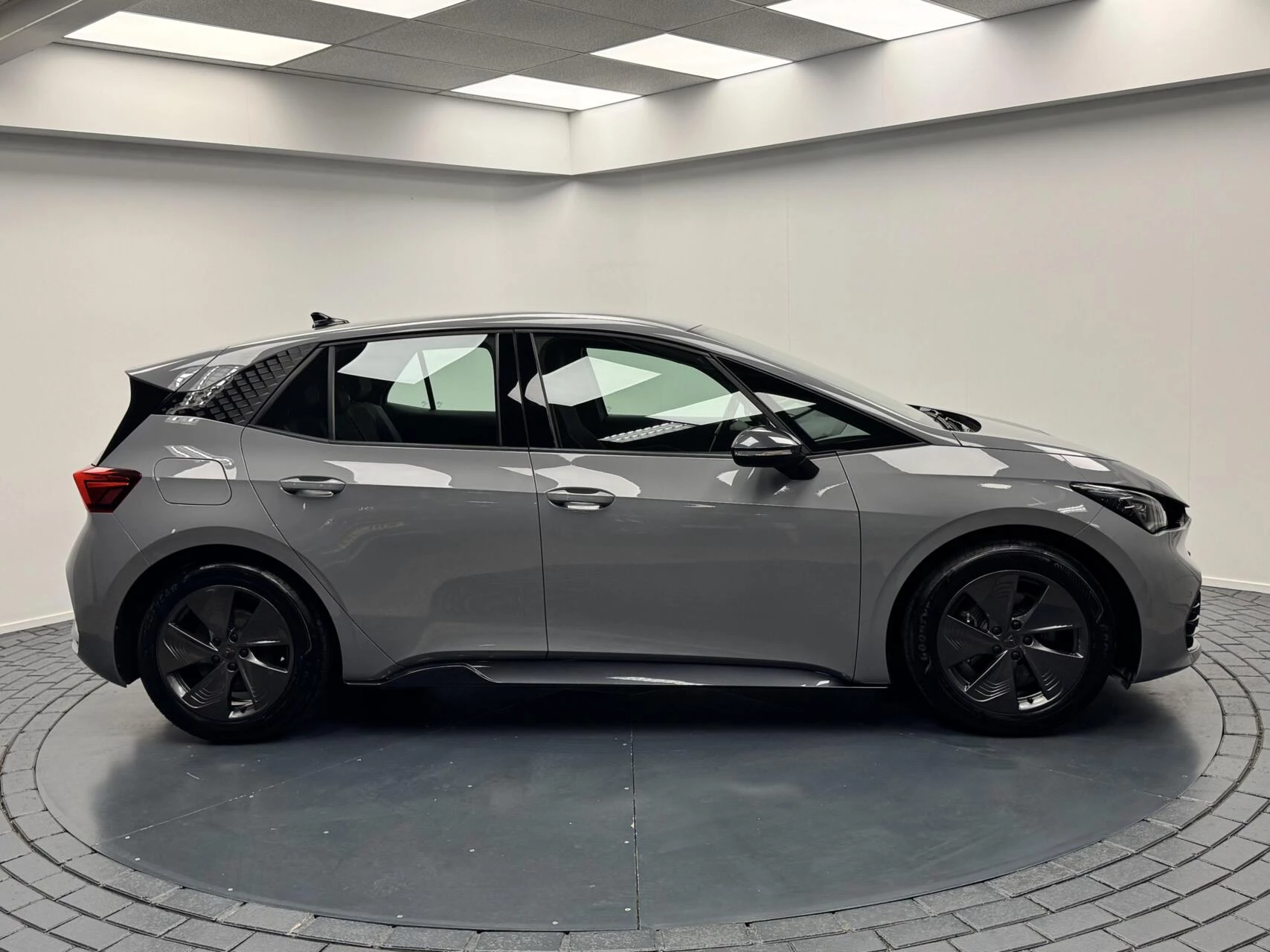 Hoofdafbeelding CUPRA Born