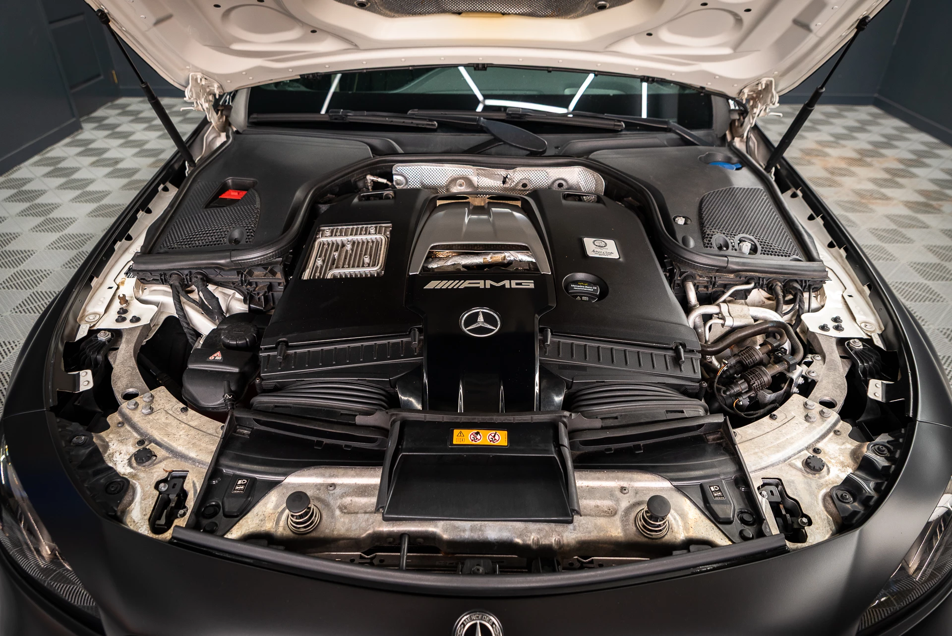 Hoofdafbeelding Mercedes-Benz E-Klasse