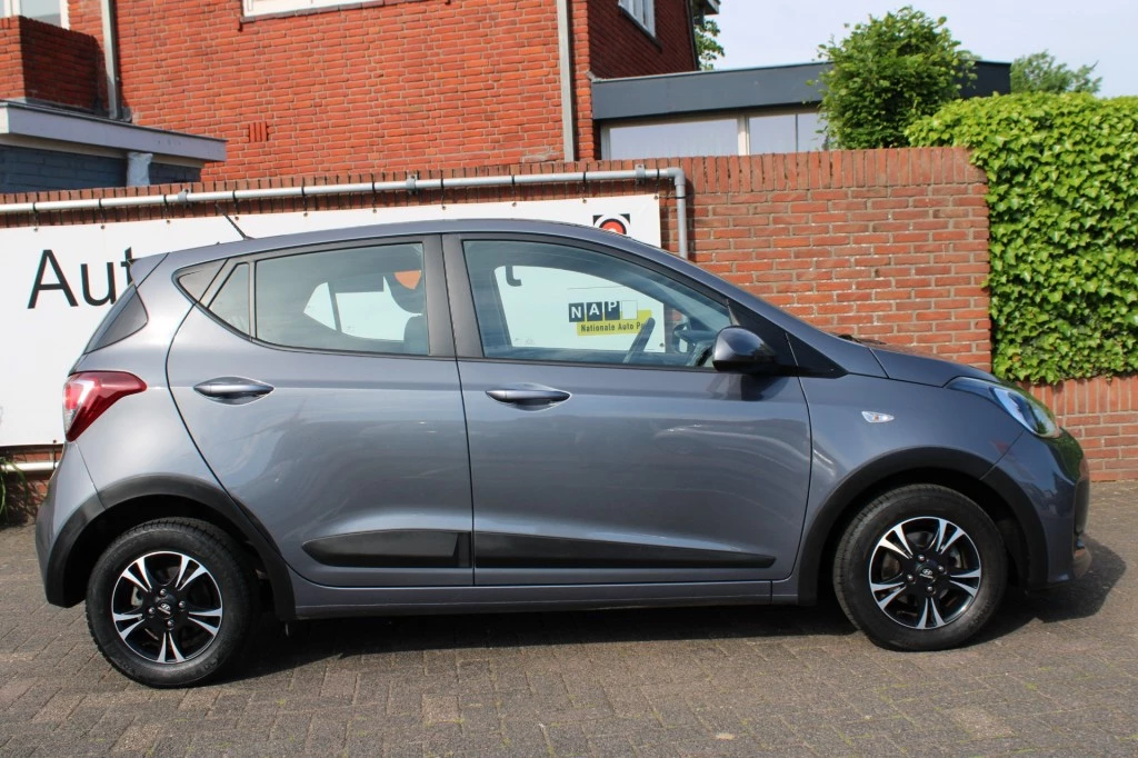 Hoofdafbeelding Hyundai i10
