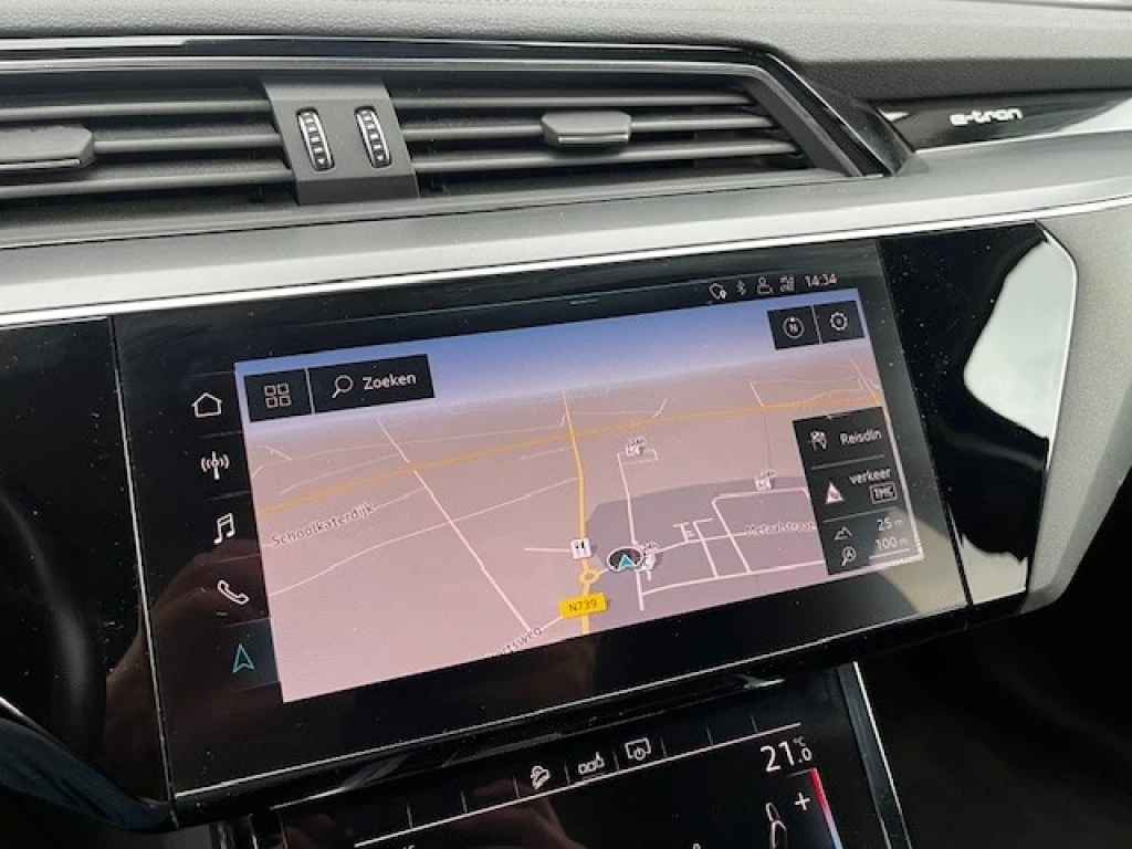Hoofdafbeelding Audi e-tron