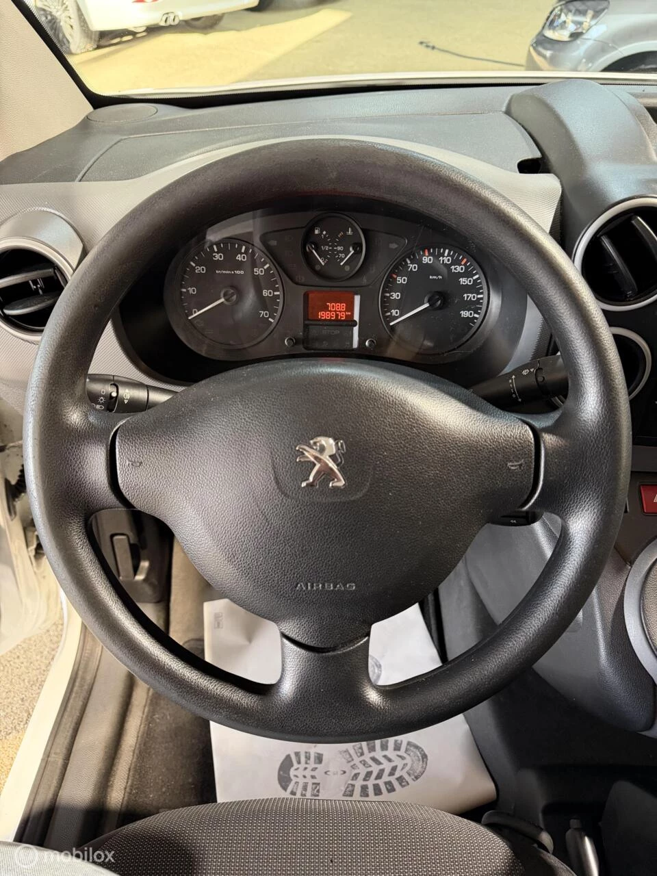 Hoofdafbeelding Peugeot Partner