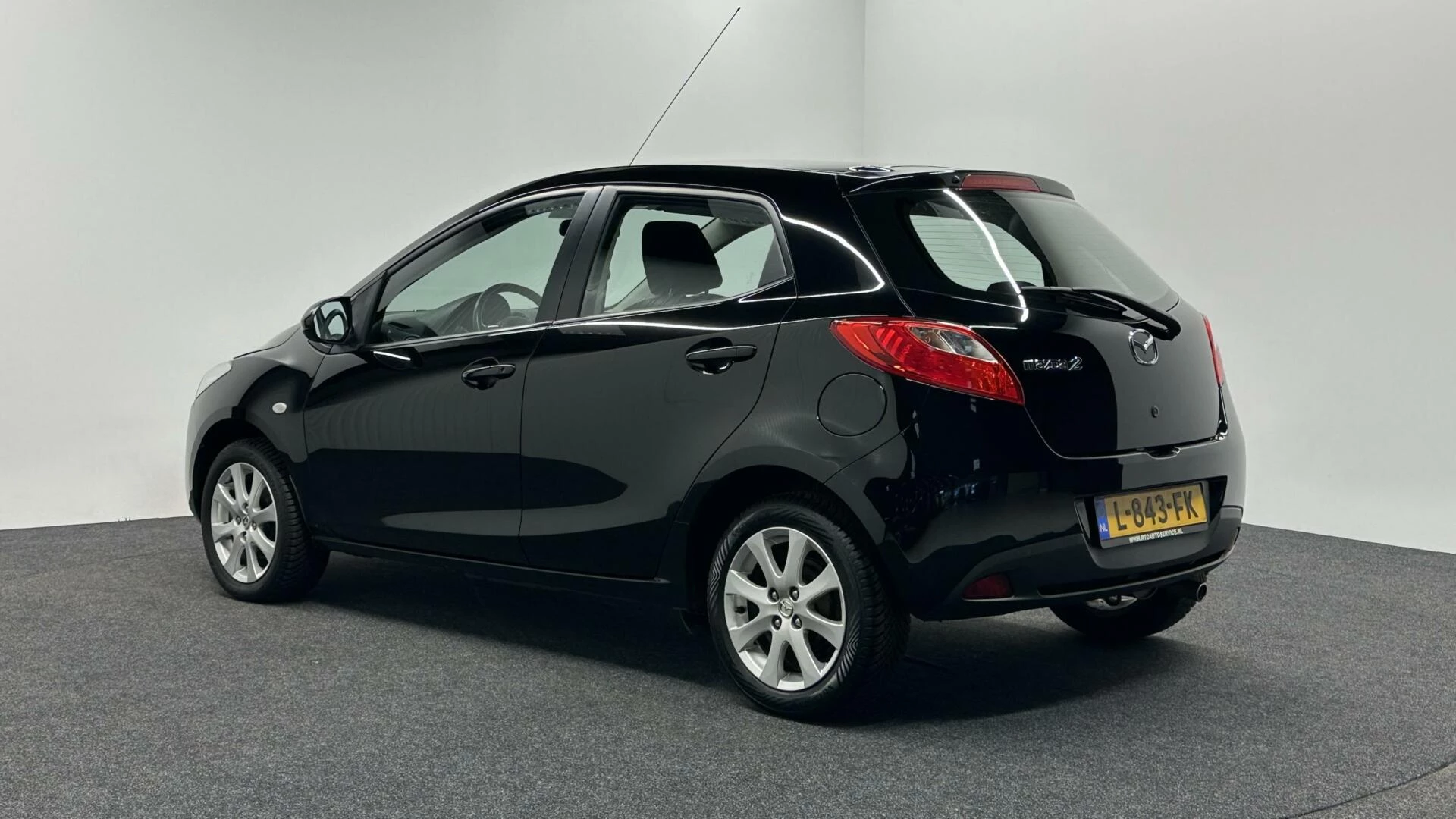 Hoofdafbeelding Mazda 2