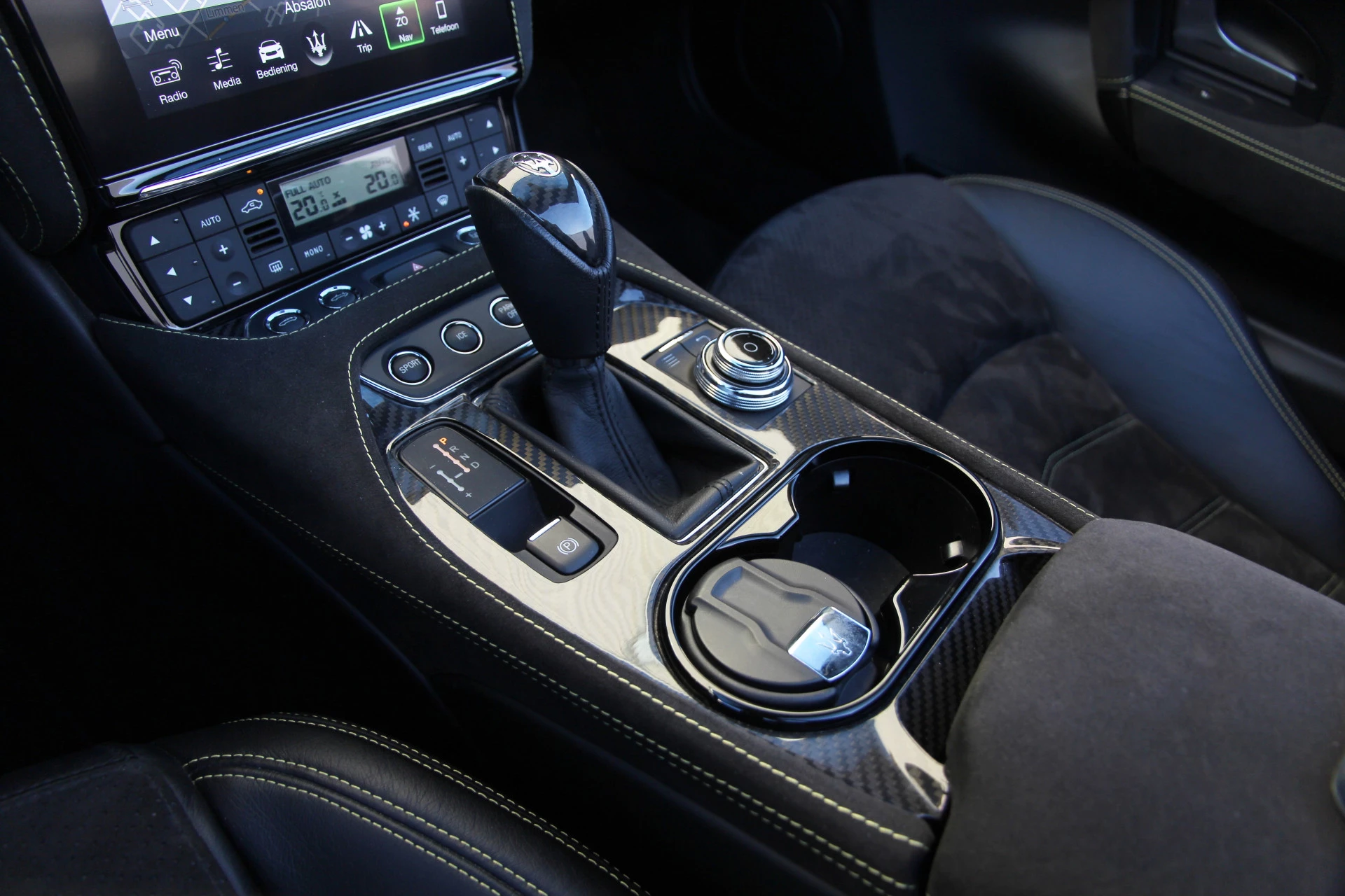 Hoofdafbeelding Maserati GranCabrio