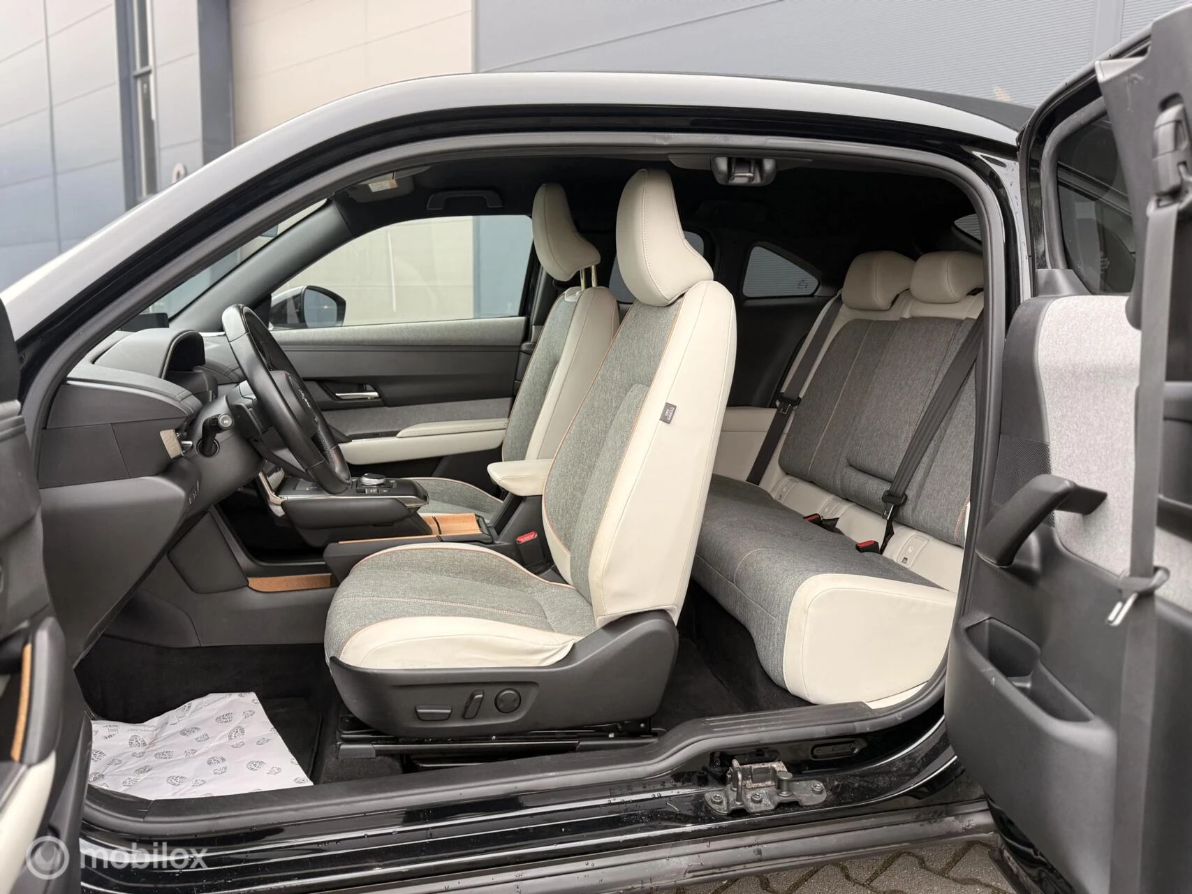 Hoofdafbeelding Mazda MX-30