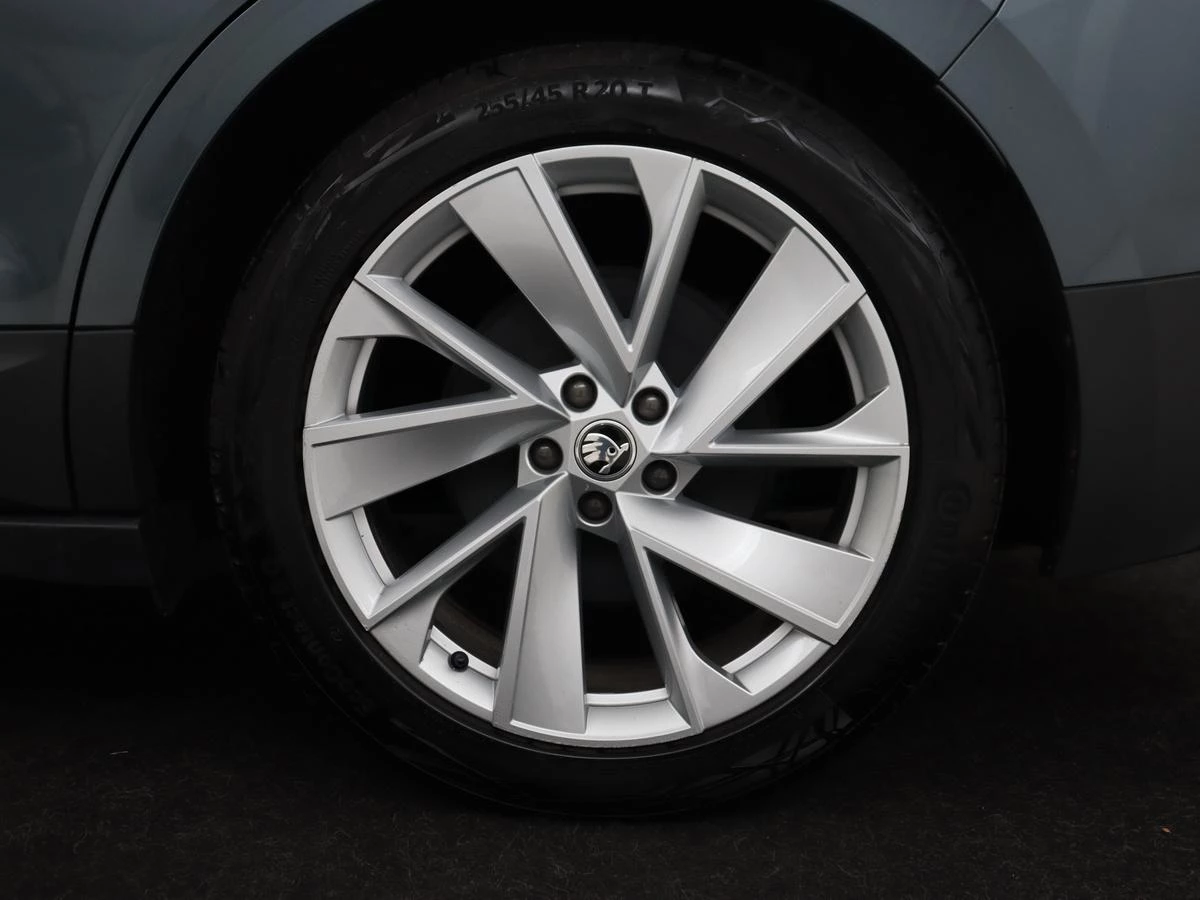 Hoofdafbeelding Škoda Enyaq iV