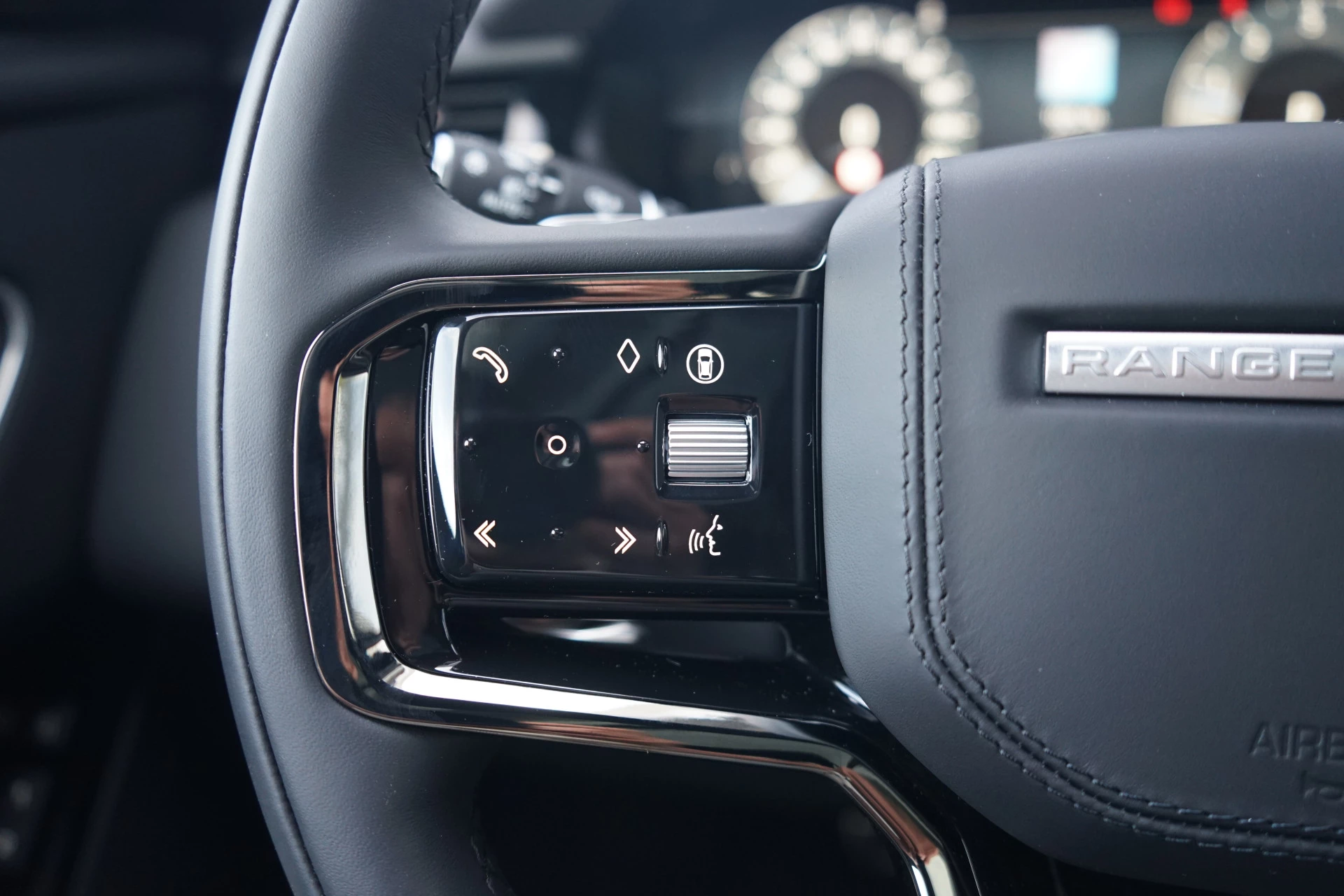 Hoofdafbeelding Land Rover Range Rover Velar