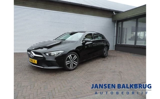 Mercedes-Benz CLA Shooting Brake 180 Business Solution Luxury leer sfeer licht