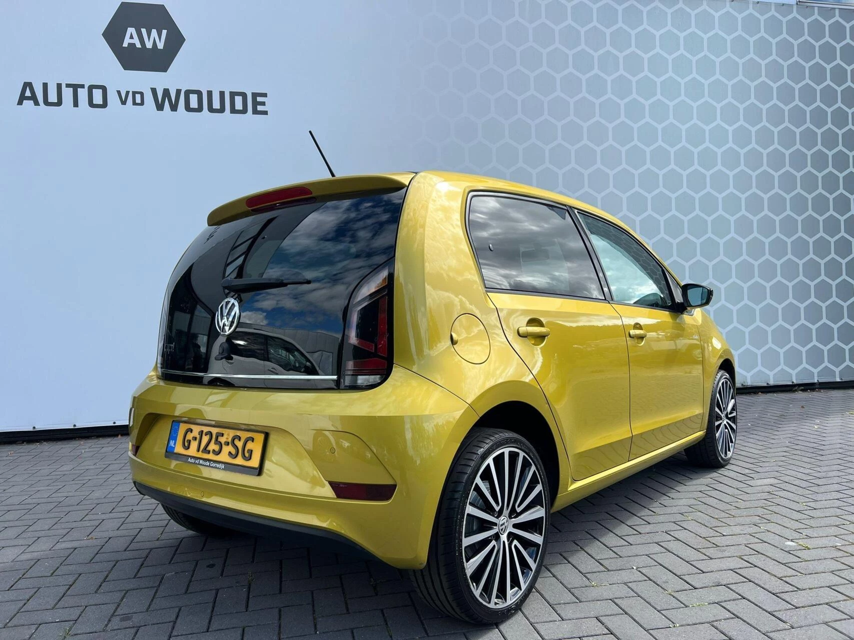 Hoofdafbeelding Volkswagen up!
