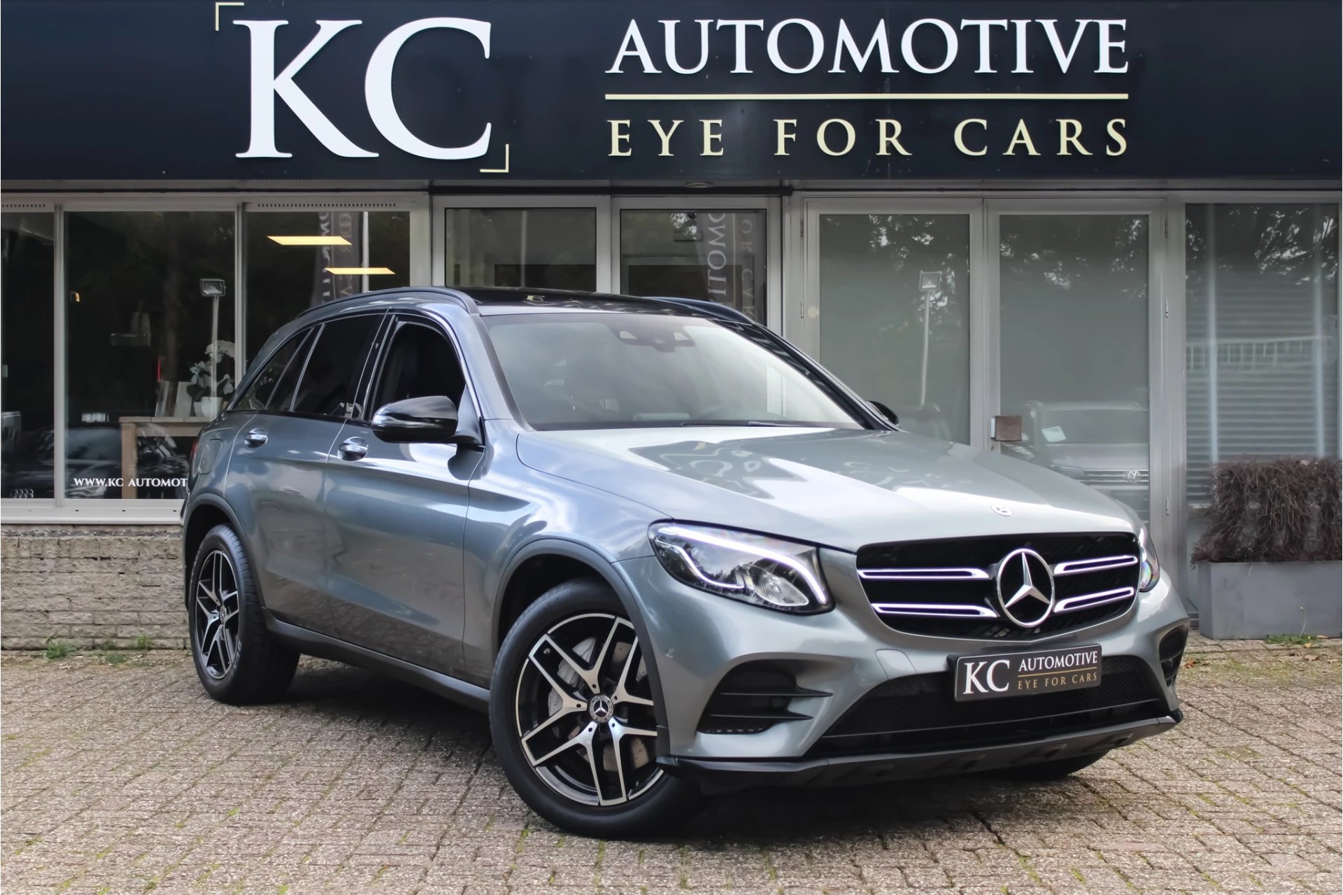 Hoofdafbeelding Mercedes-Benz GLC