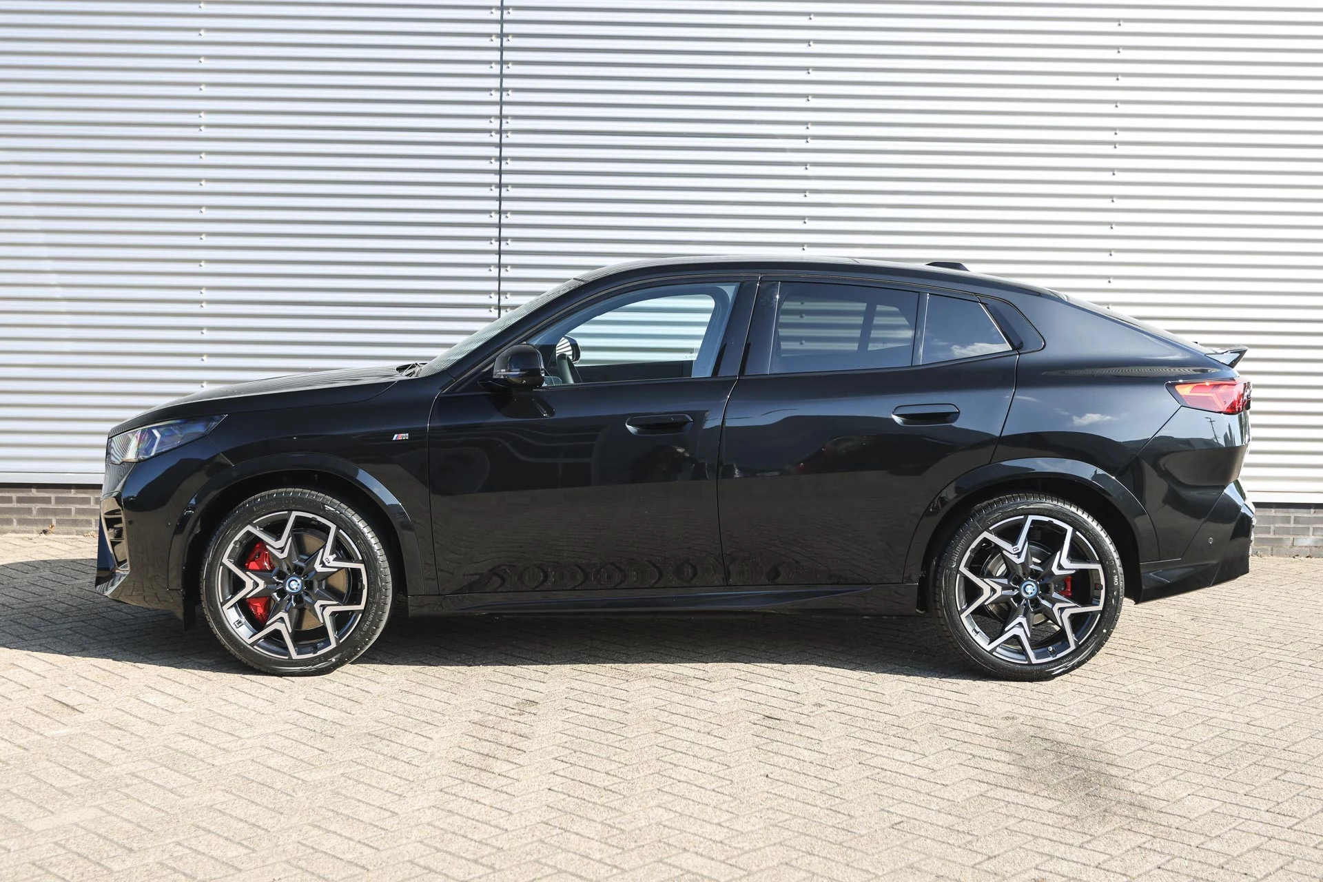 Hoofdafbeelding BMW iX2