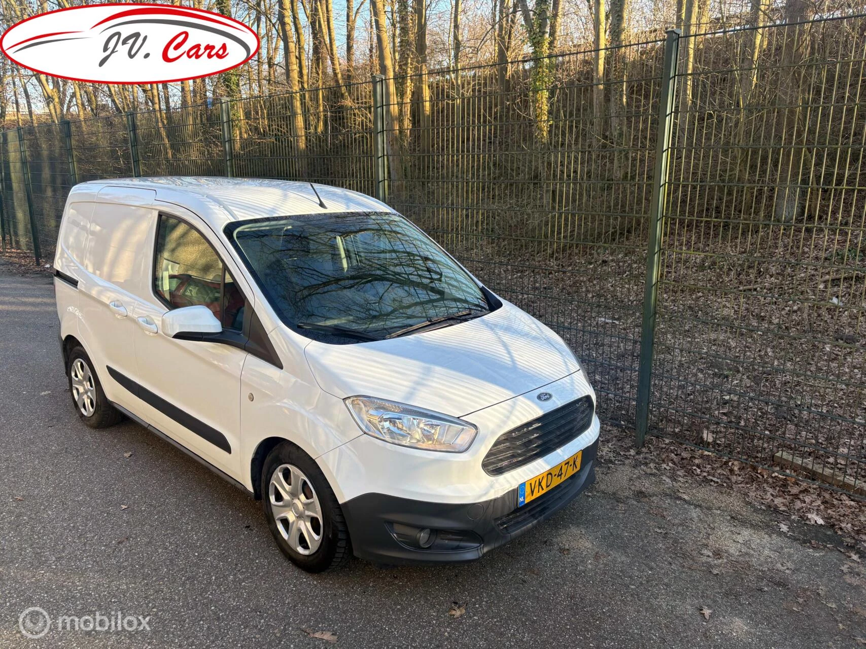 Hoofdafbeelding Ford Transit Courier