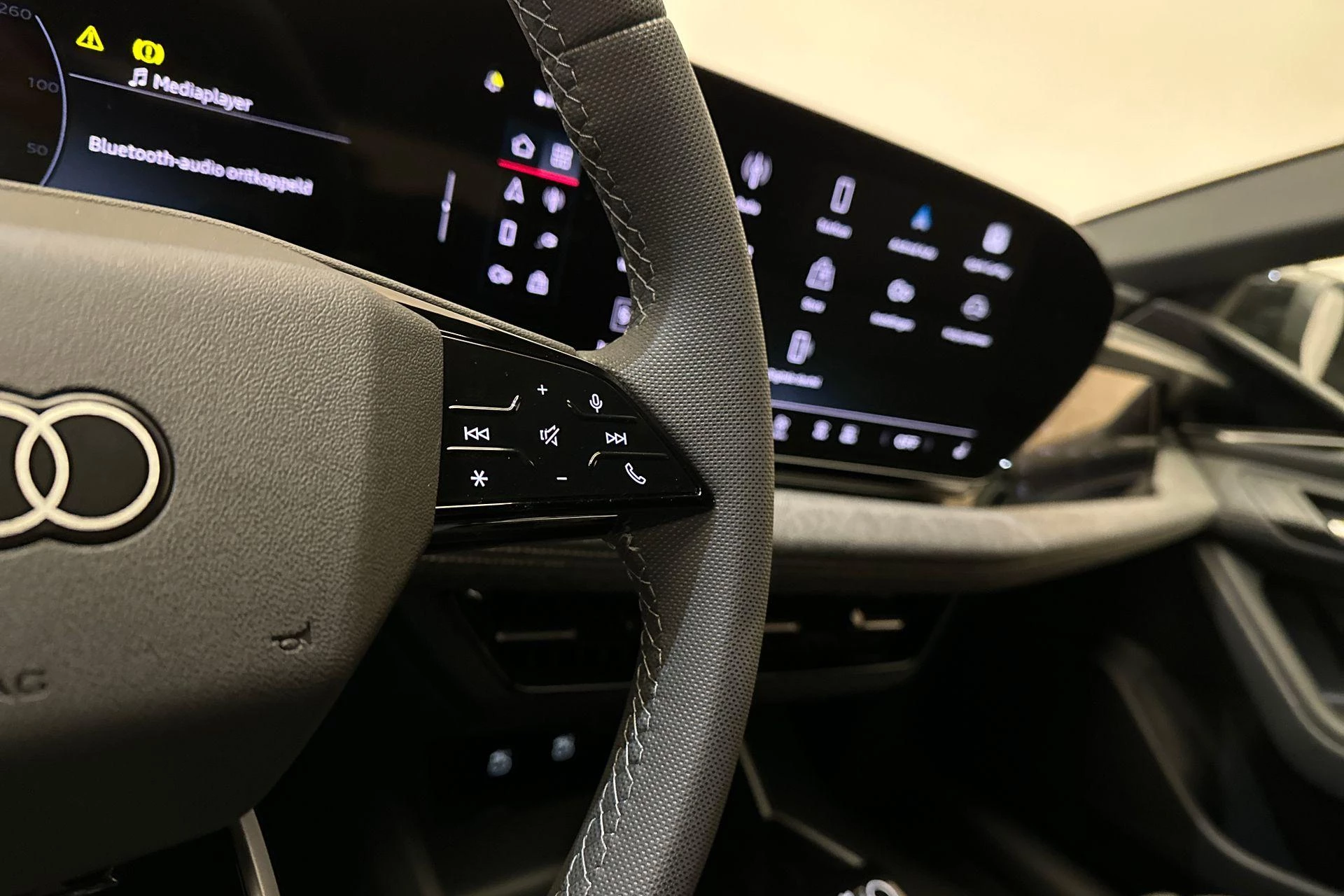 Hoofdafbeelding Audi A6 Avant e-tron