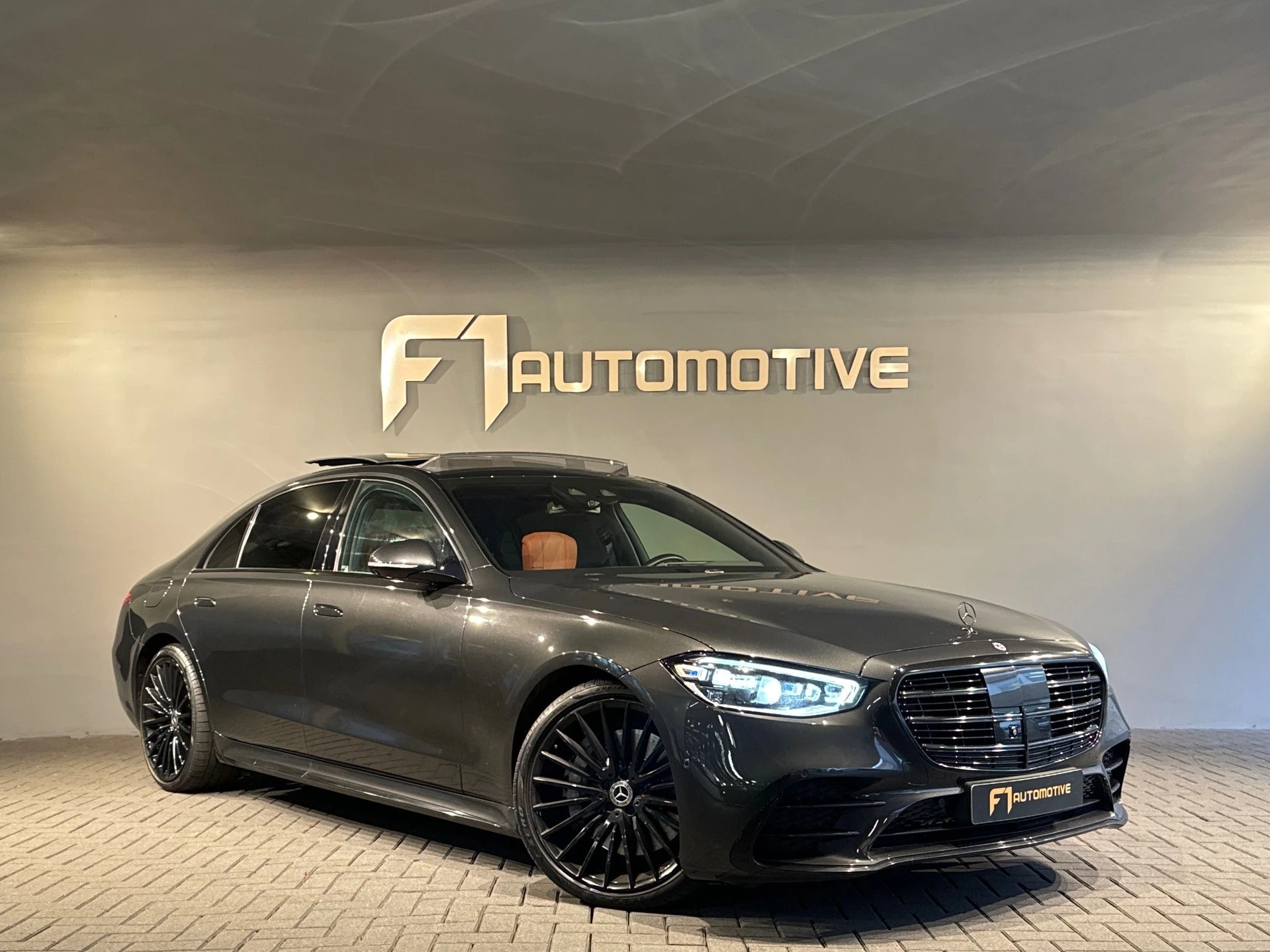 Hoofdafbeelding Mercedes-Benz S-Klasse