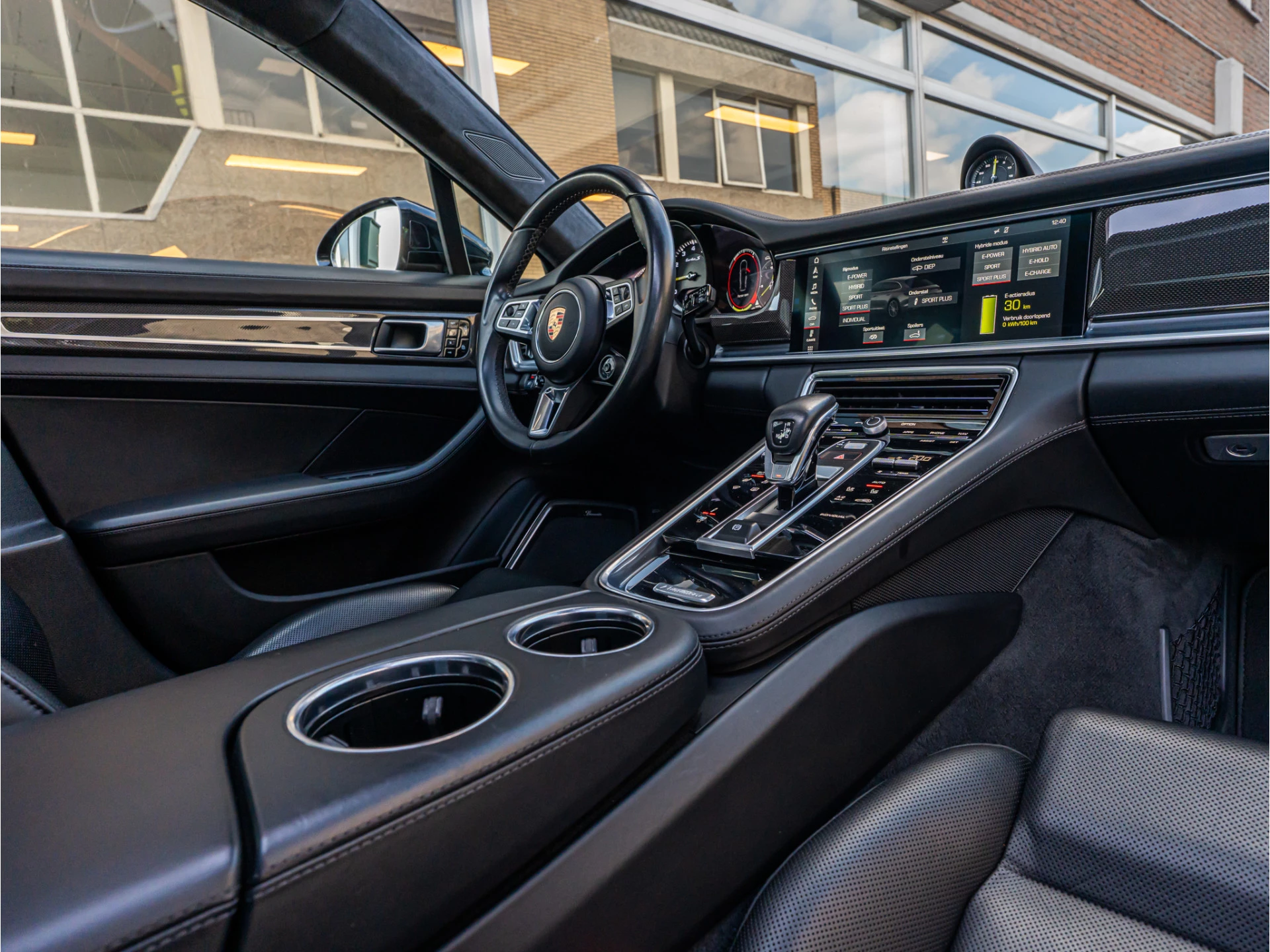 Hoofdafbeelding Porsche Panamera