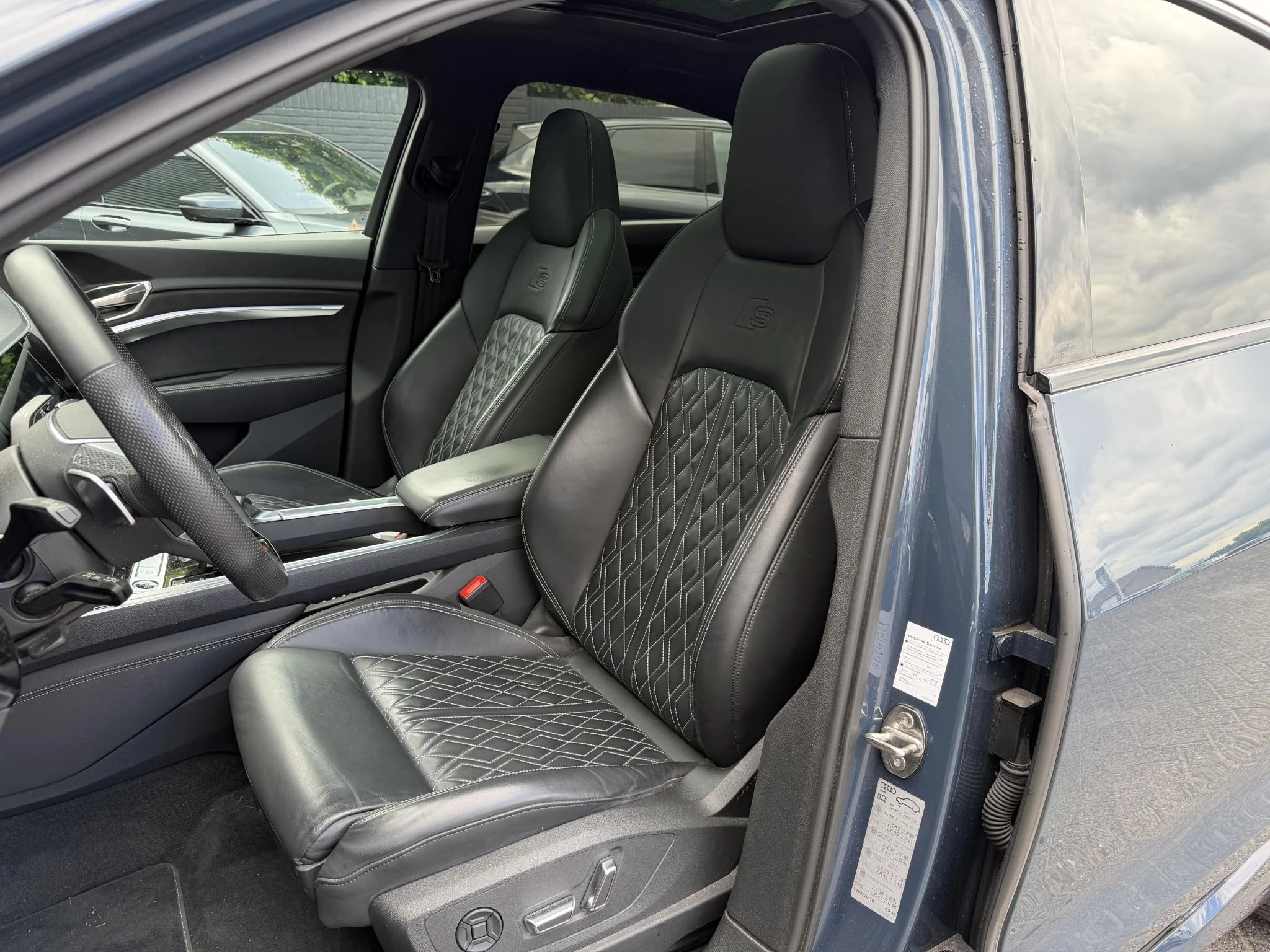 Hoofdafbeelding Audi Q8 Sportback e-tron