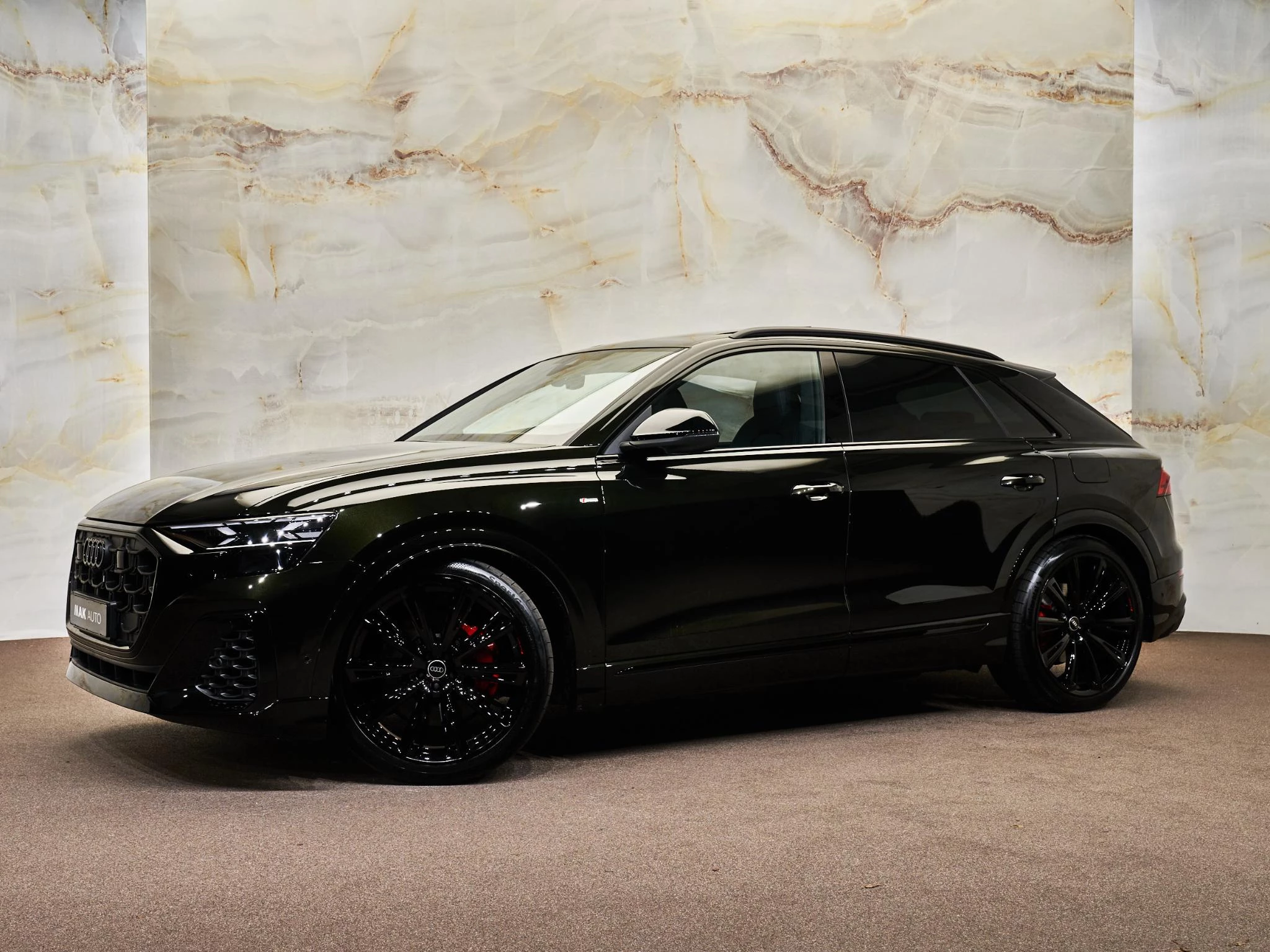 Hoofdafbeelding Audi Q8