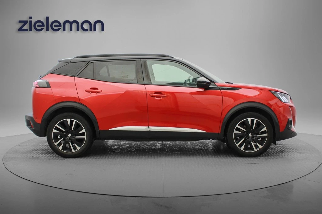 Hoofdafbeelding Peugeot e-2008